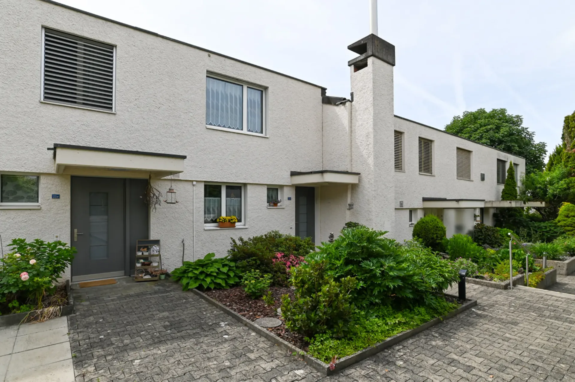Gepflegtes Einfamilienhaus mit schönem Garten an bevorzugter Lage