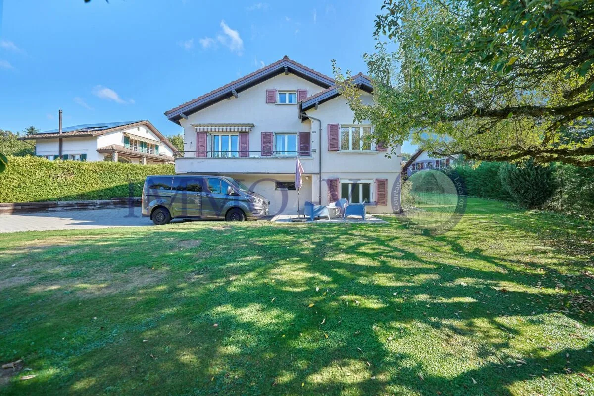 INDIVIDUELLE AVEC GRAND JARDIN ET SITUATION IDEALE
