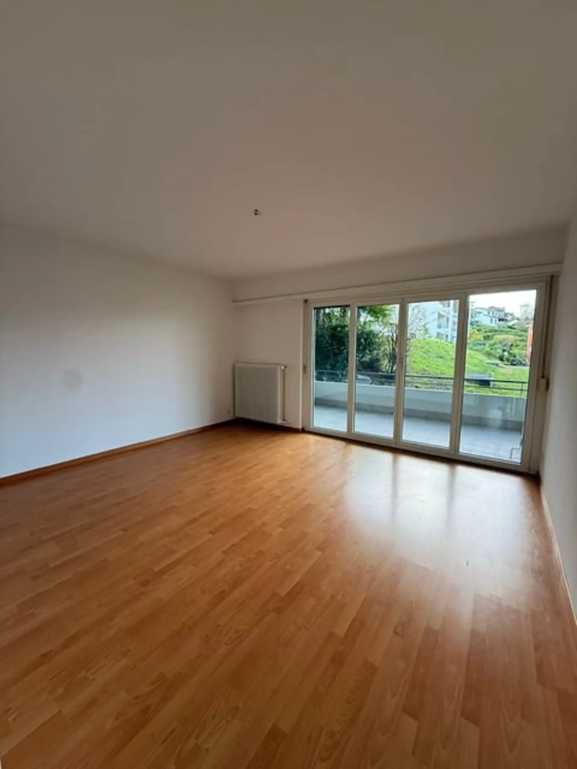 VEZIA - affittasi appartamento 3.5 locali con balcone