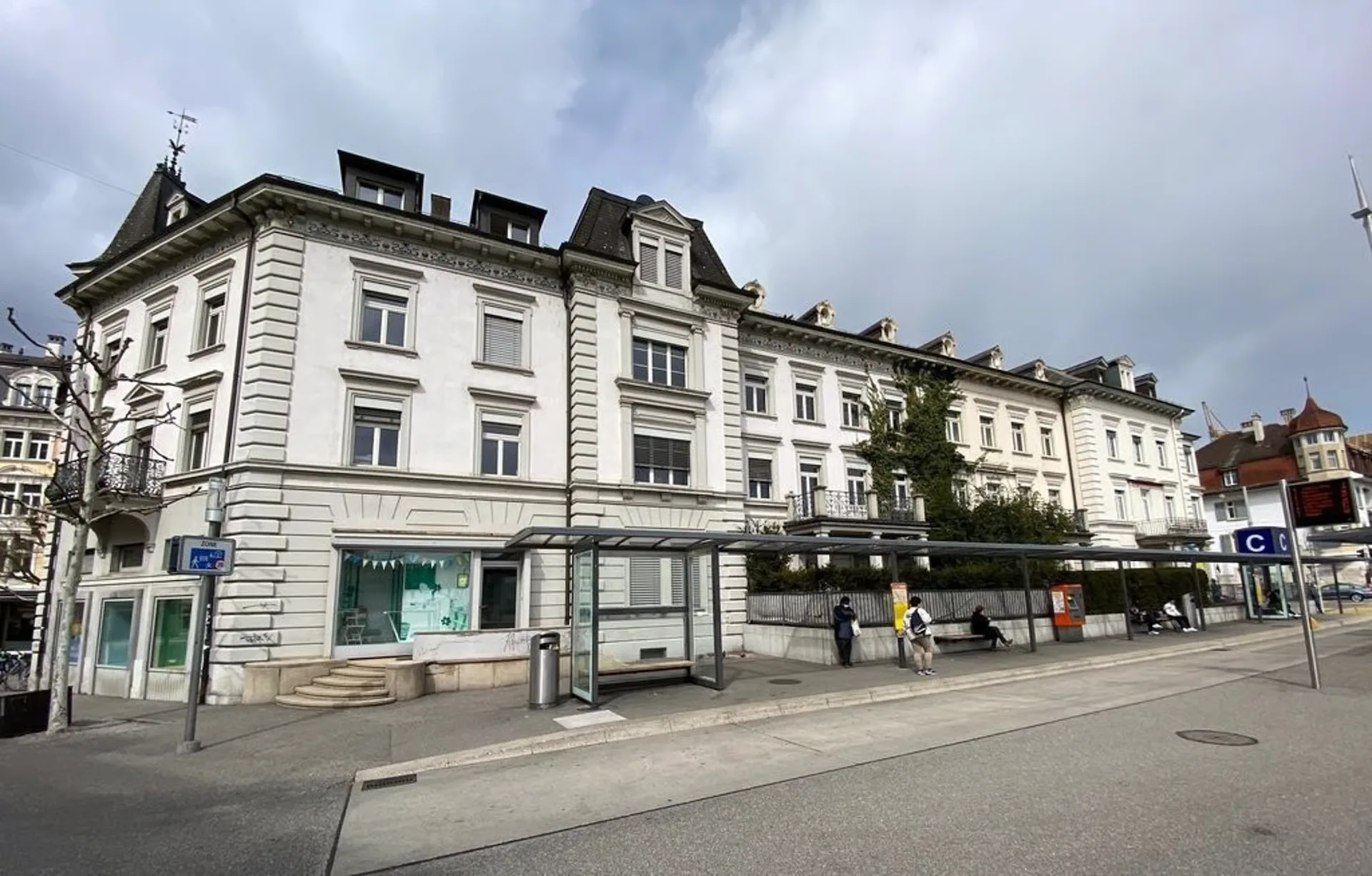 Spazio ufficio attraente con 84 m2 - Direttamente alla stazione principale di Solothurn