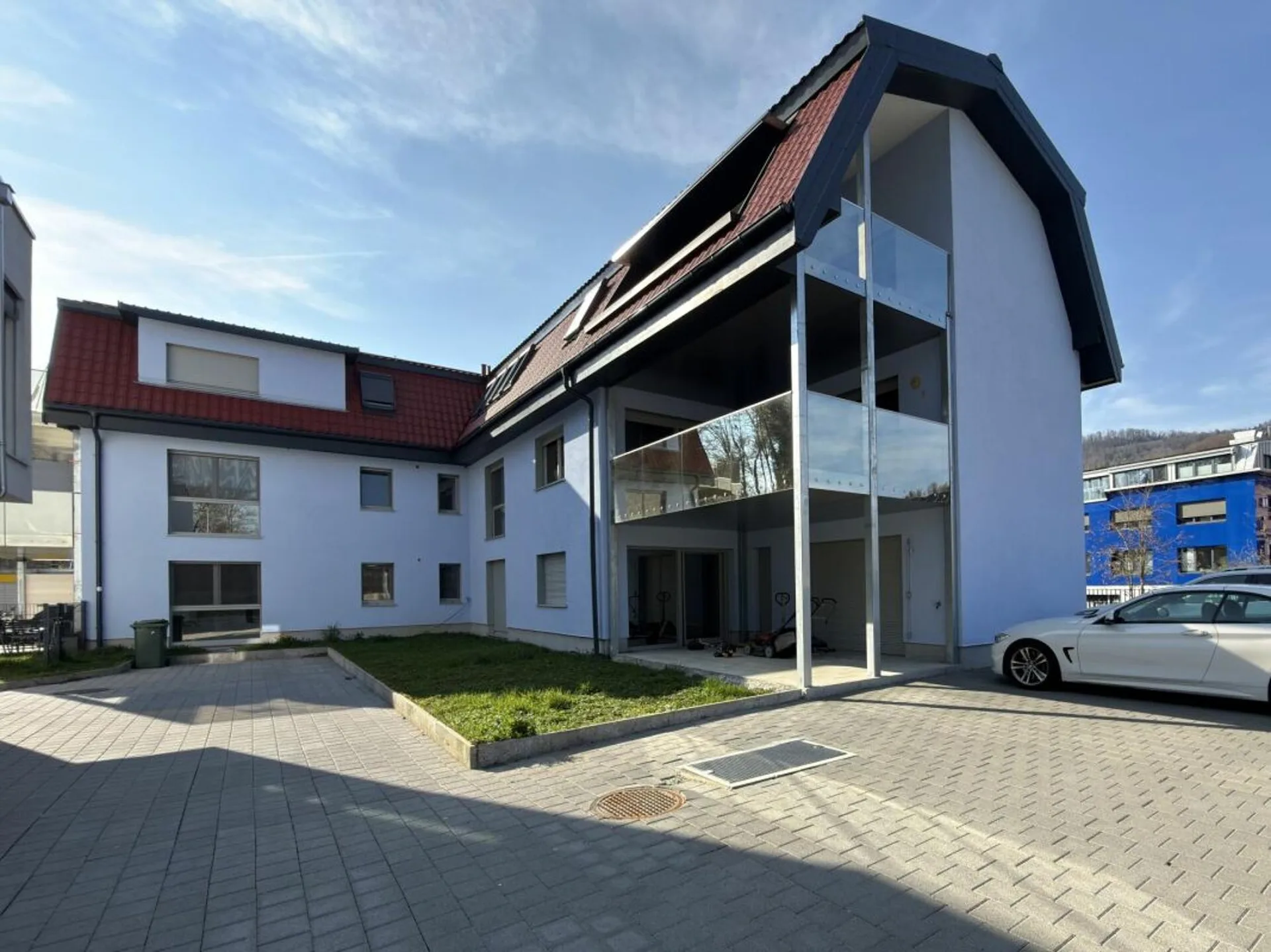 MODERNE, HOCHWERTIGE WOHNUNG MIT GROSSER TERRASSE IN BÖCKTEN