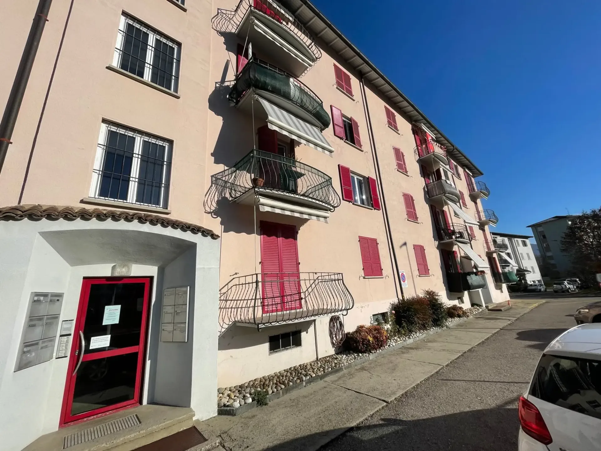 Morbio Inferiore, Whg. 4 Lokale 1. Stock Ref.: 209