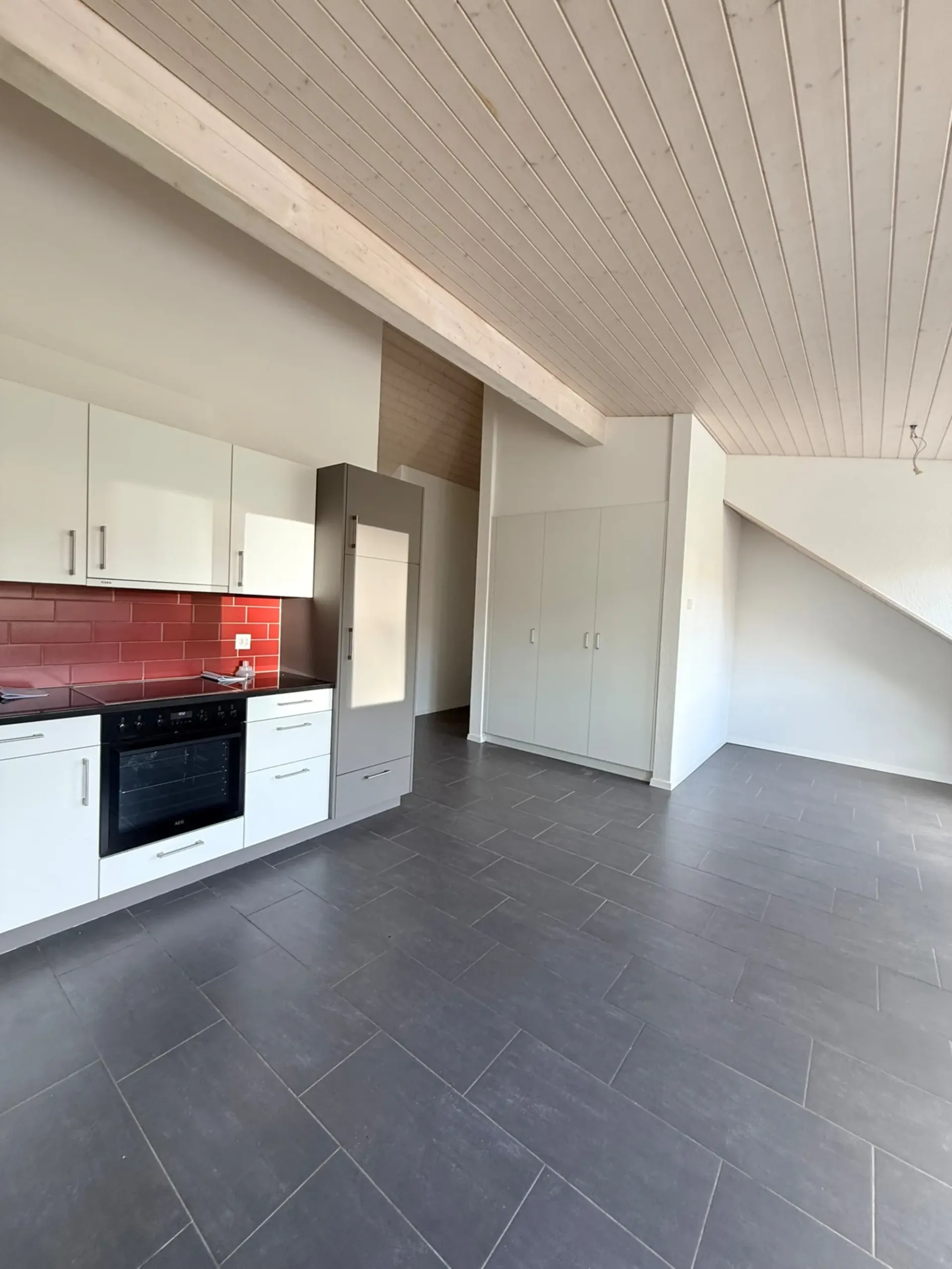 PORTALBAN - CH. DES GREVES 2C - WOHNUNG 2.5 ZIMMER IM 2. STOCK
