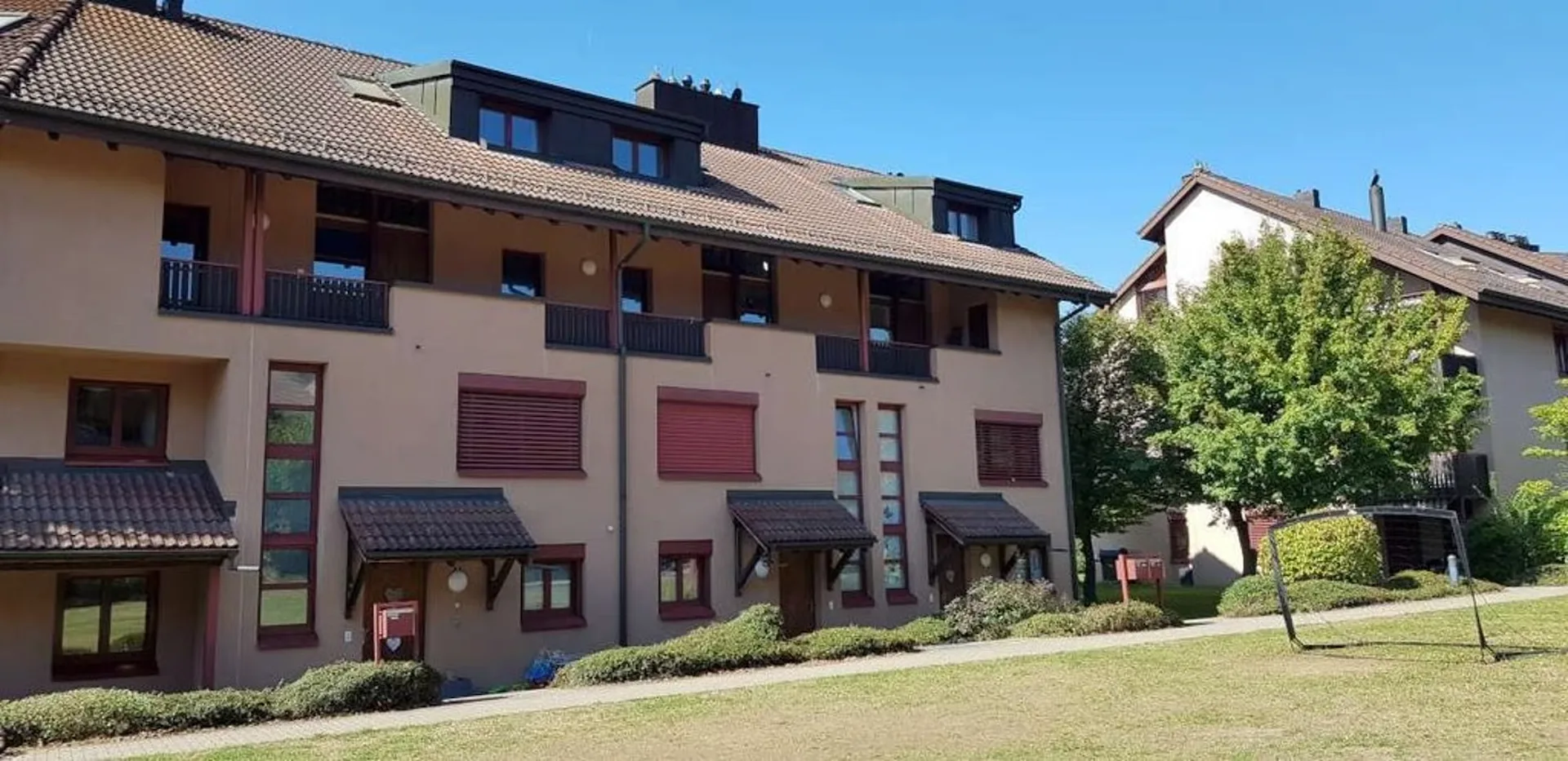 Wohnen über den Dächern Terrasse mit spektakulärer Abendstimmung