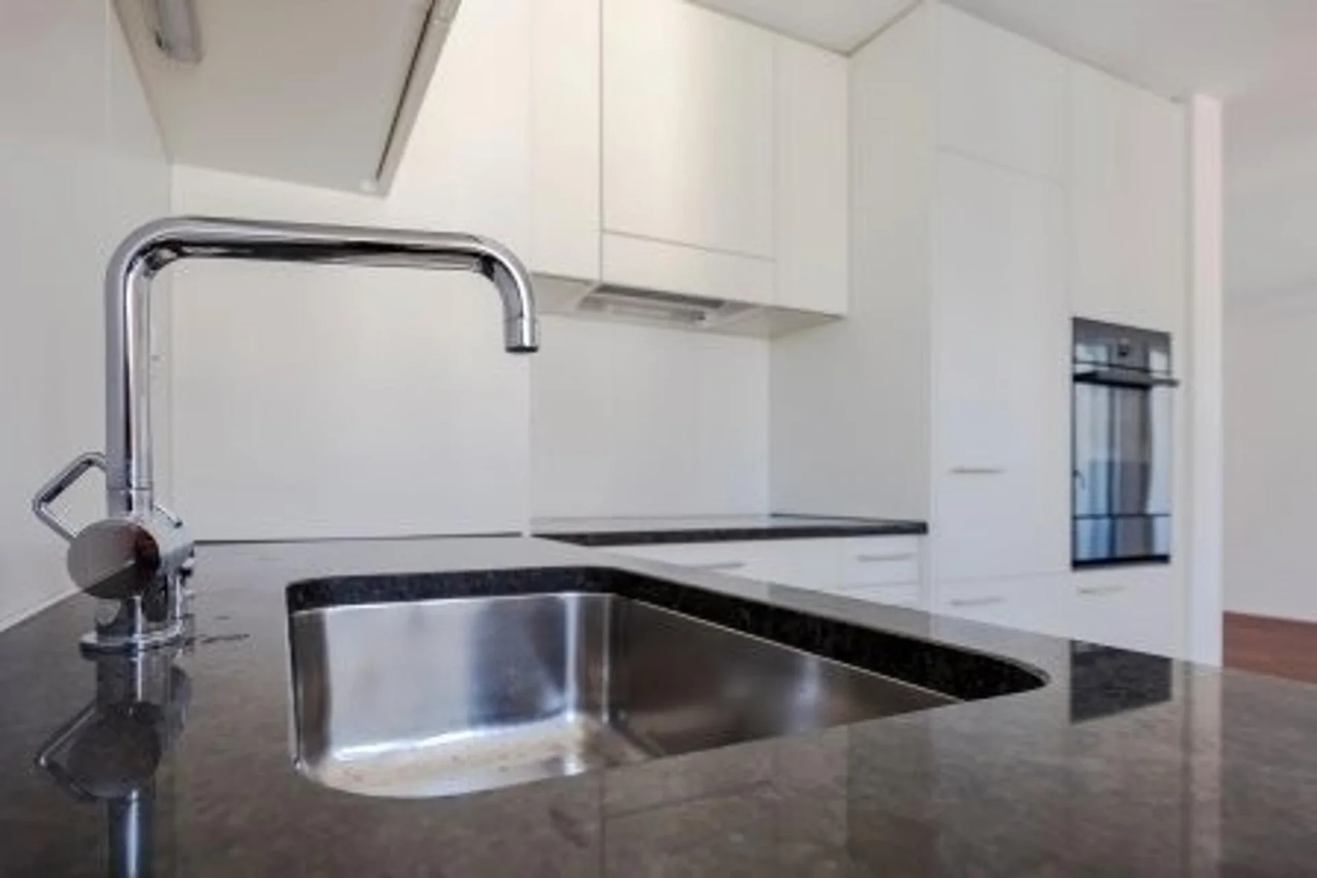 Mit Geschirrspüler, Balkon, Lift und vieles mehr