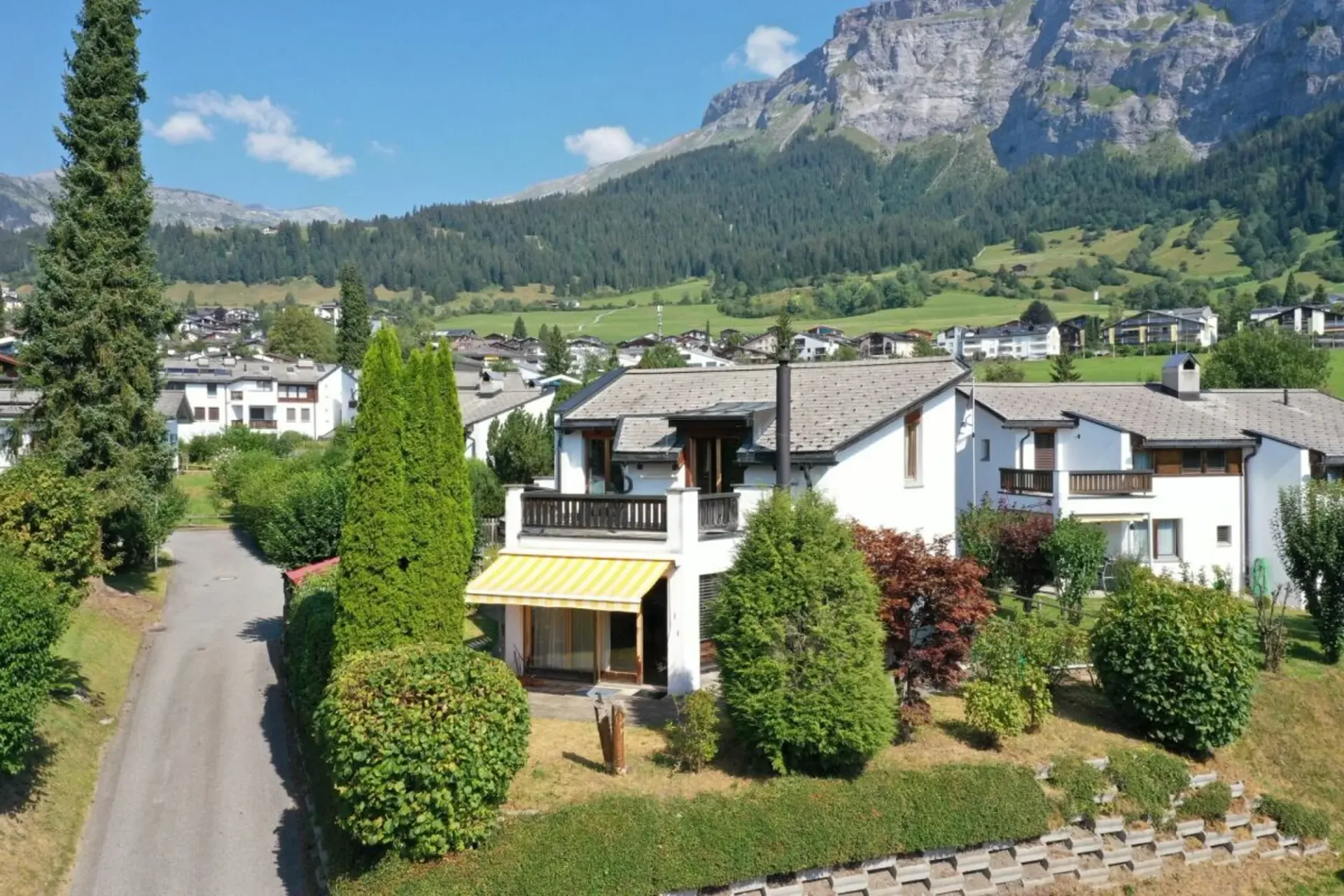 Freistehendes Einfamilienhaus mit 4½ Zimmer an ruhiger, sonniger Lage