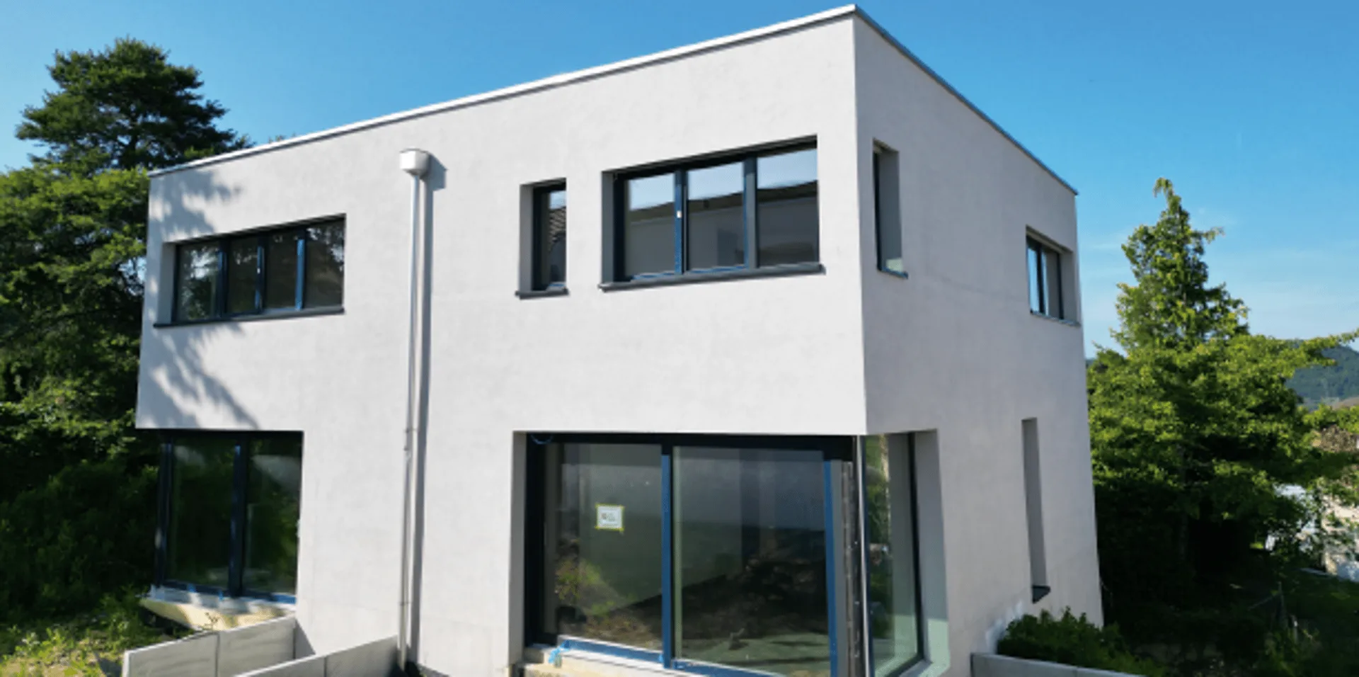 Letzten 4 Häuser: Moderne 5.5-Zimmer-Doppelhaushaelfte in ruhiger Lage von Seltisberg