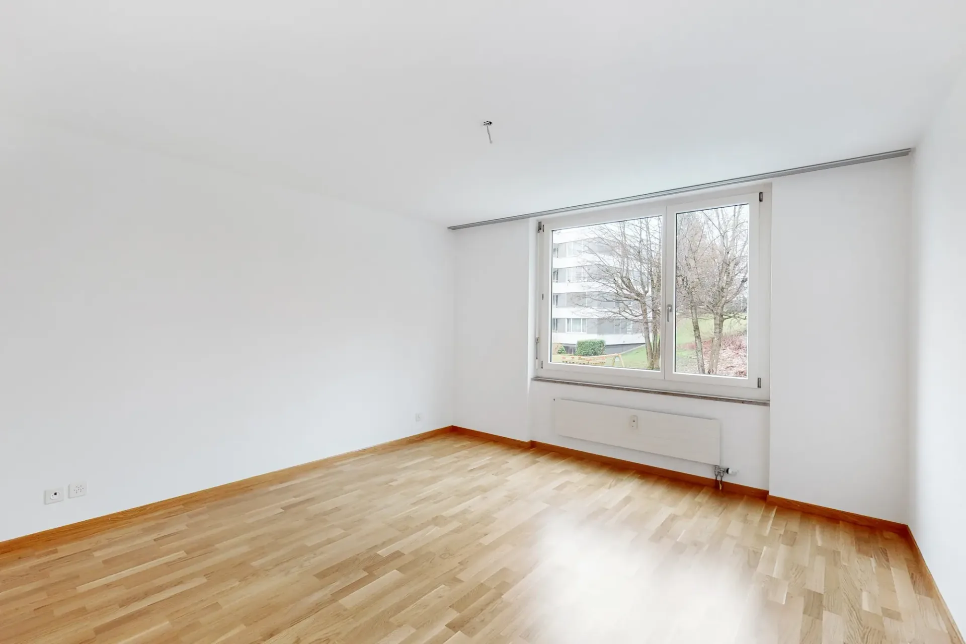 Helle Wohnung mit toller Sicht ins Grüne!