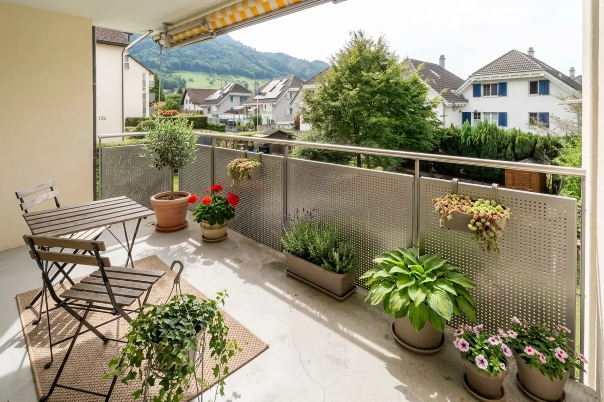 3.5 Zimmer Wohnung mit 71 m² mit Balkon und Lift in Reichenburg