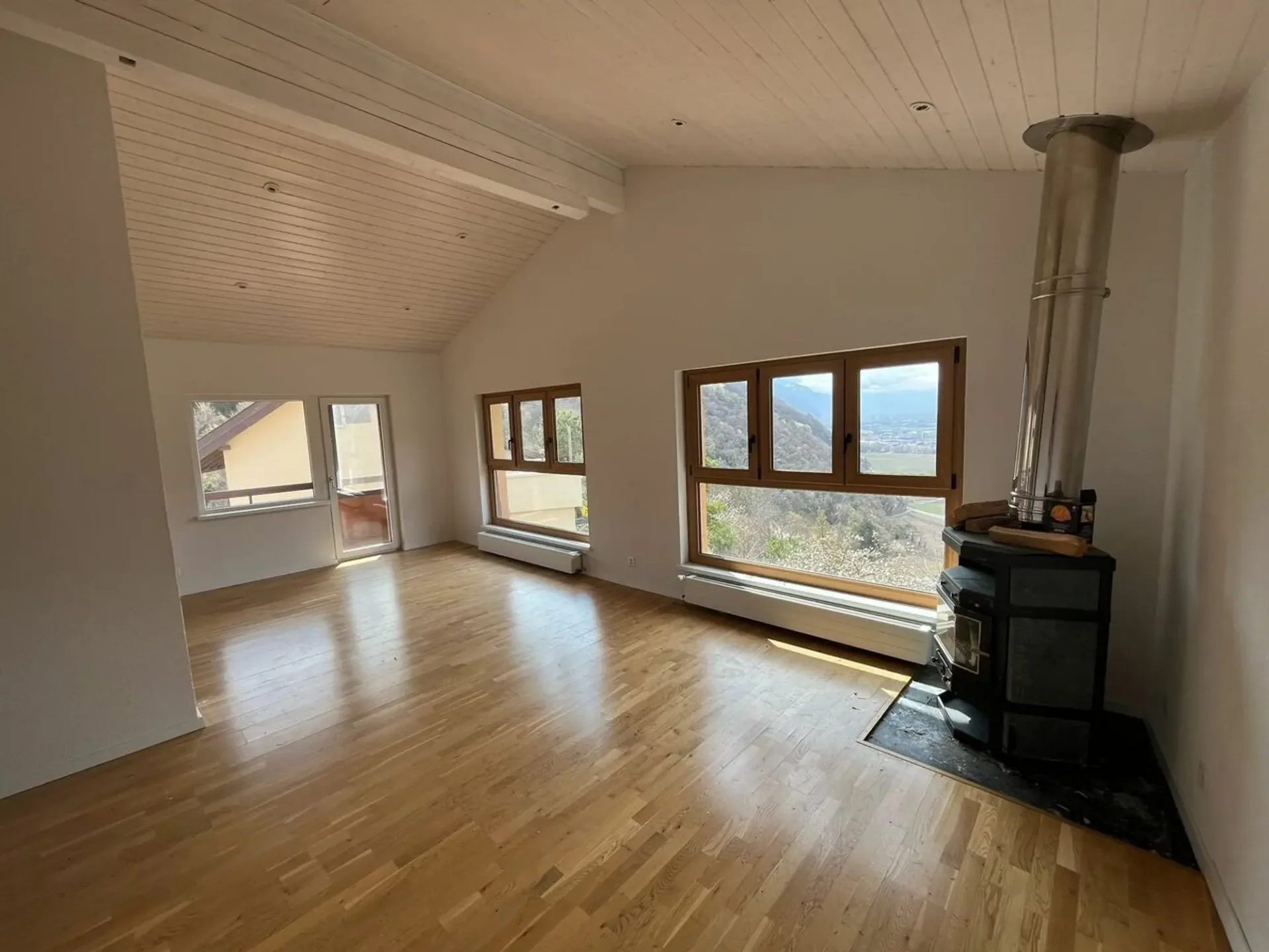 Schönes 5-Zimmer-Apartment