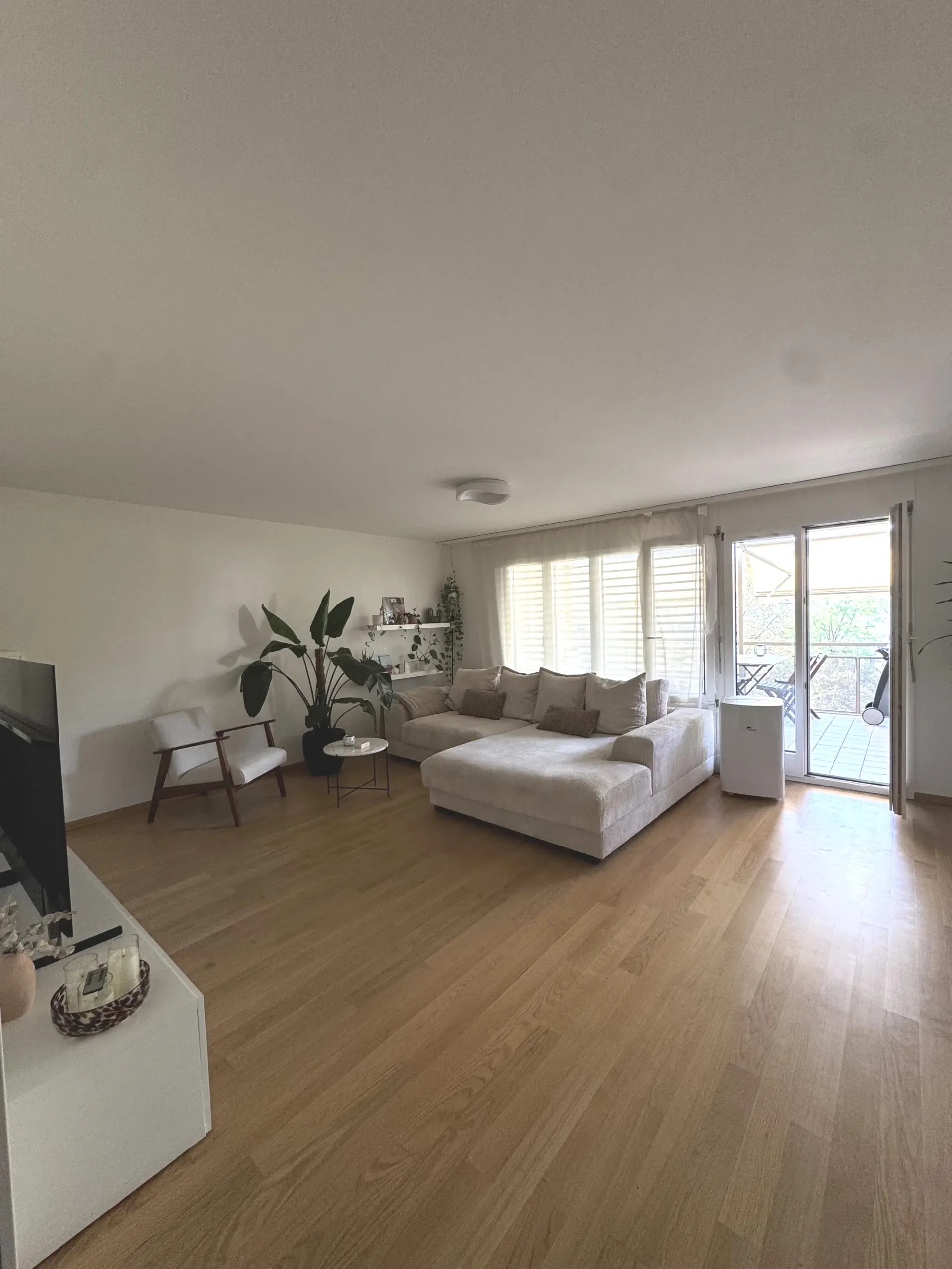 4½ ZI-WOHNUNG IN AESCH (BL), MÖBLIERT, TEMPORÄR