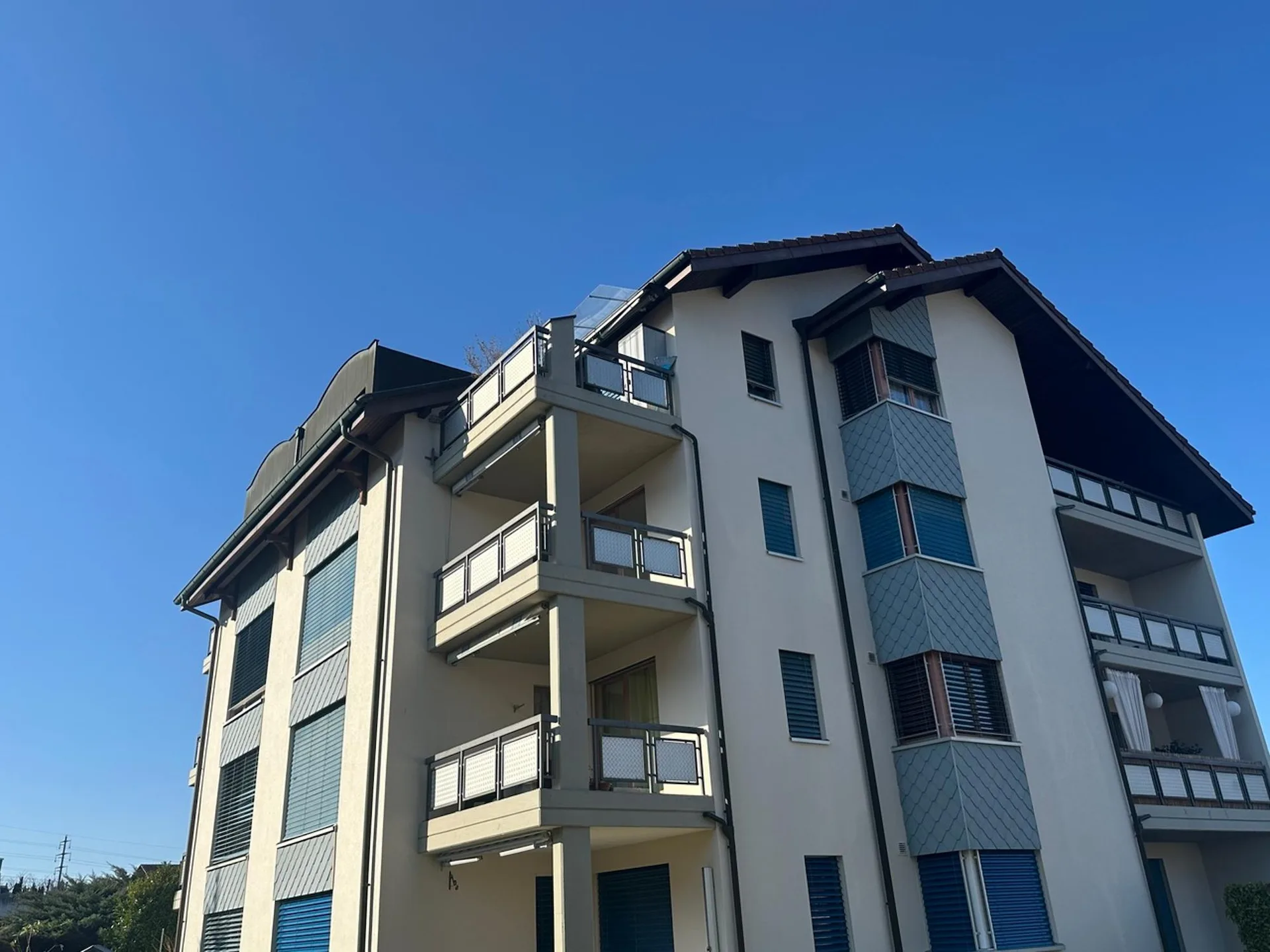 Courtepin 2.5 rooms, 61.4m², covered balcony, underground parking, cellar