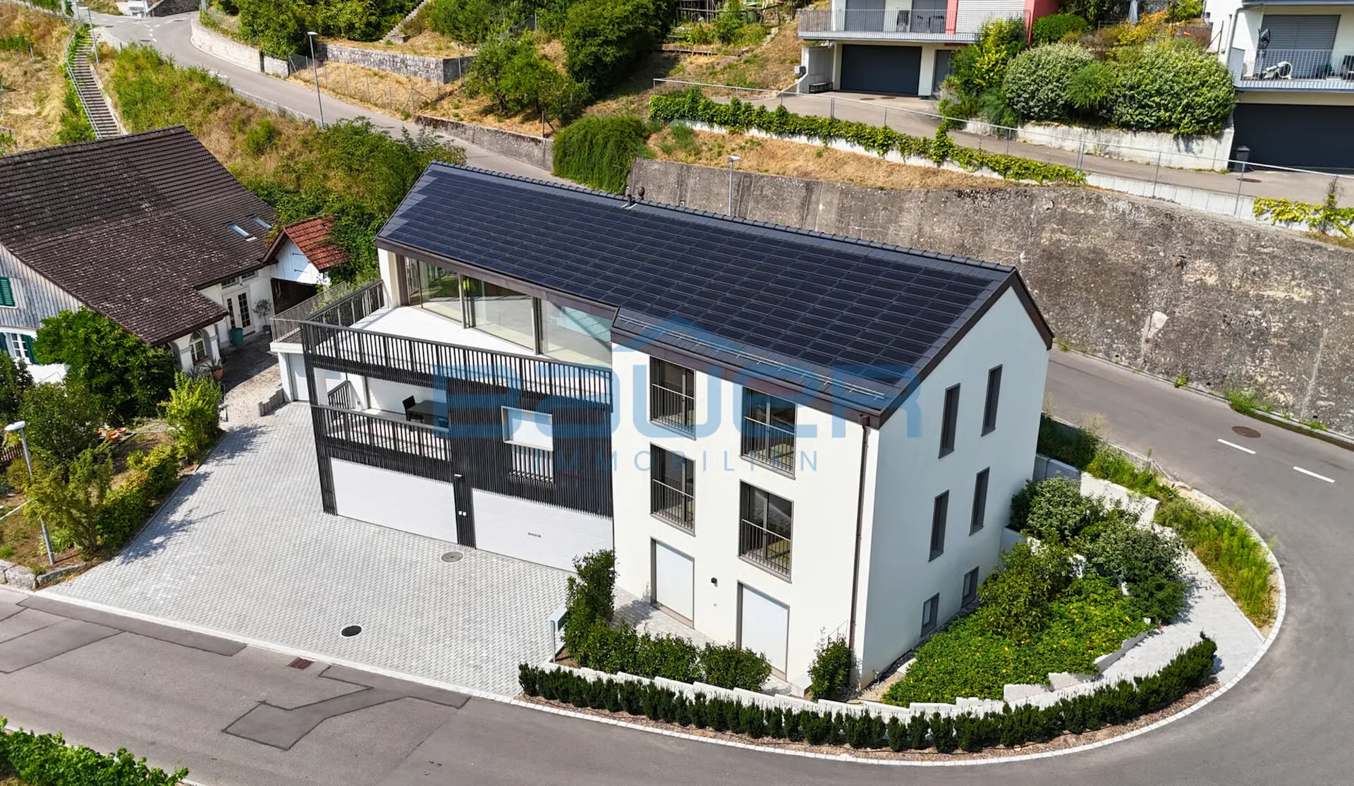 Exklusive Maisonette mit Rheinblick und hochwertiger Ausstattung