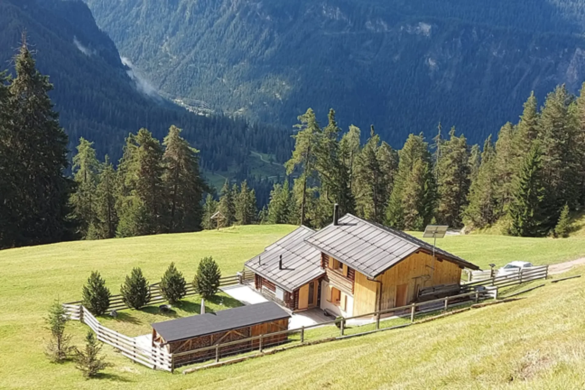 Luxuriöses Maiensäss an Toplage mit Panoramasicht bei Davos