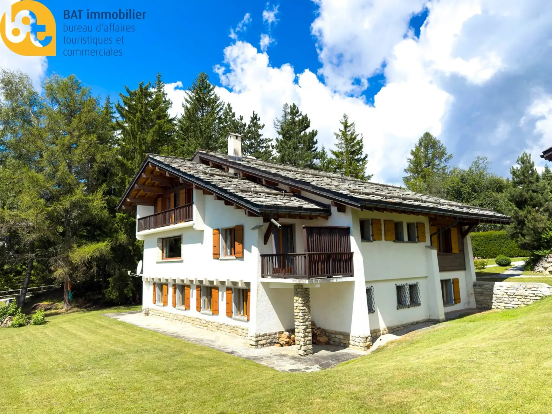 Sommer 2026 Apartment in einer Chalet-Nähe zum Golf von Crans