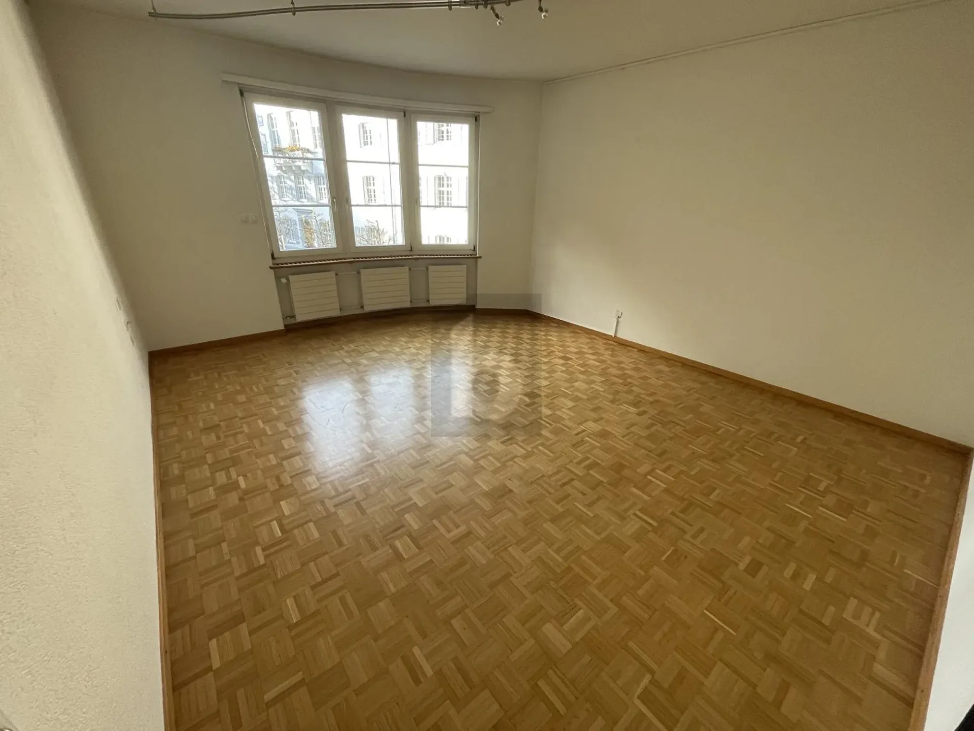 GROSSZÜGIG IM HISTORISCHEN STEDTLI!