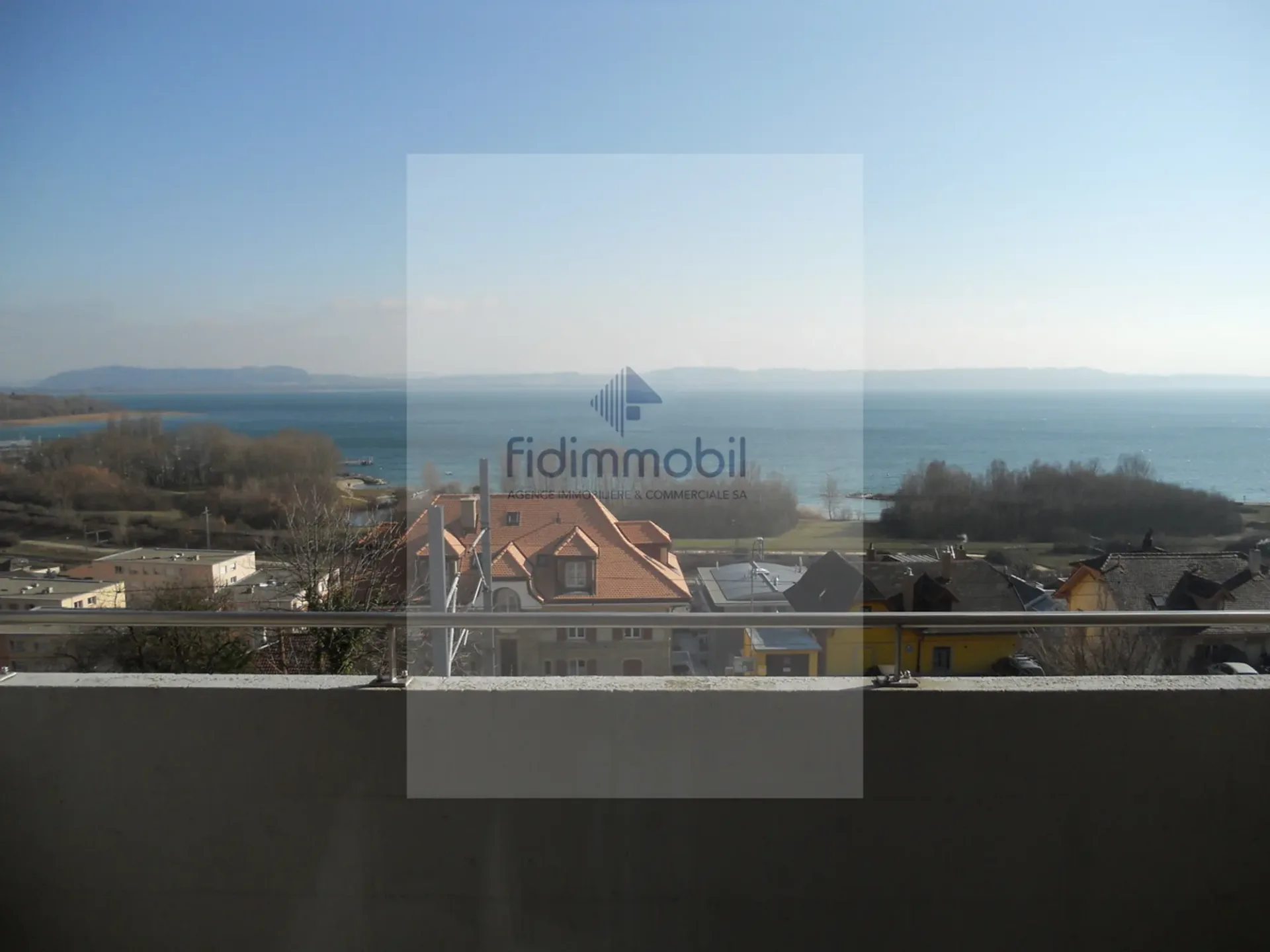 Wohnung mit 4 Zimmern und herrlichem Blick auf den See