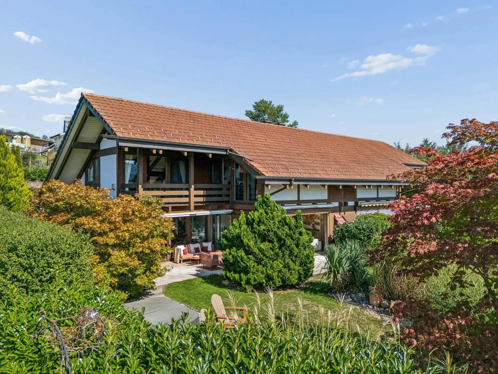 Charmantes 5.5-Zimmer-Doppeleinfamilienhaus in Watt