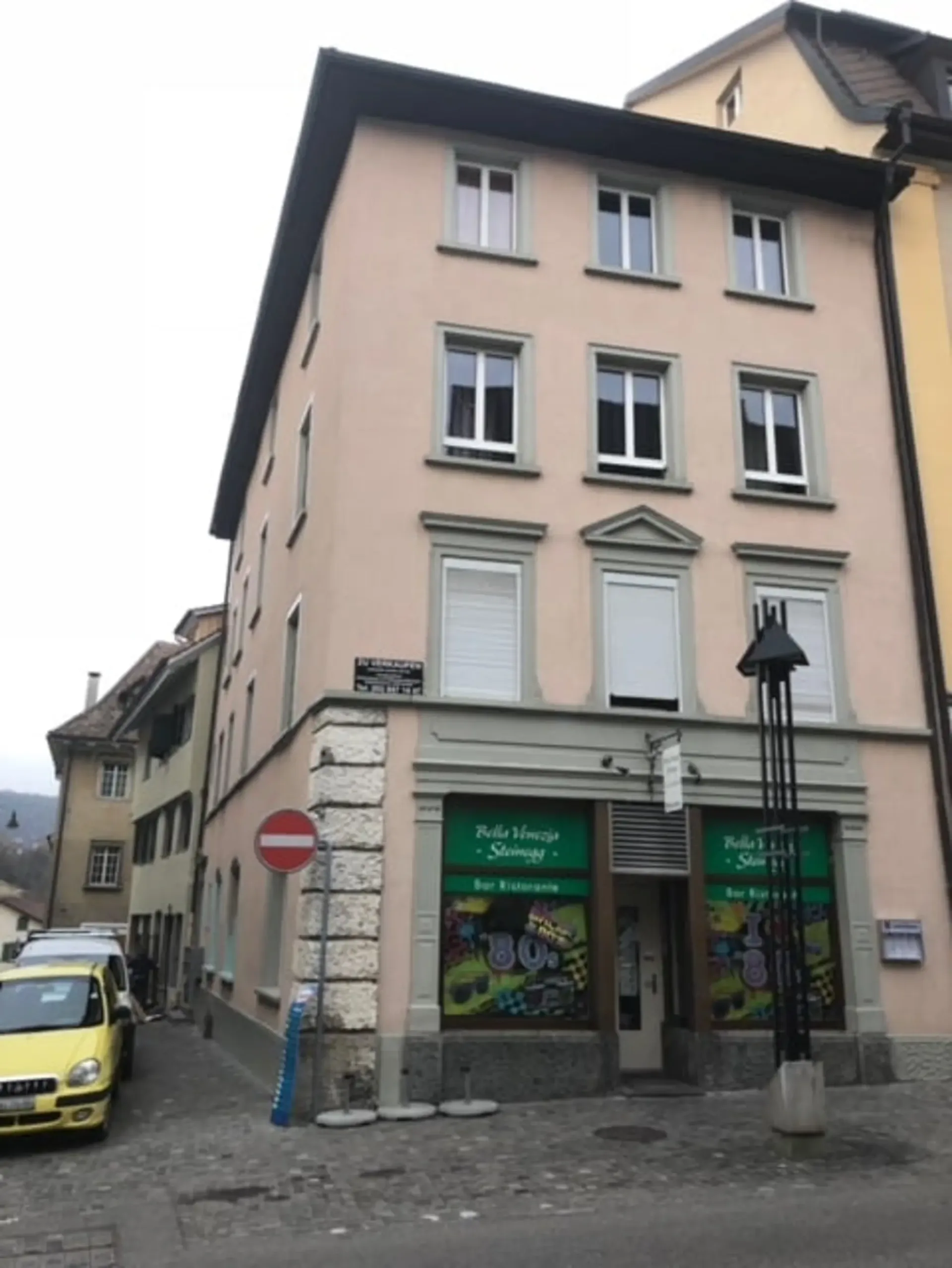 Charmantes, modernes 1-Zimmer-Studio im Dachgeschoss in Diessenhofen