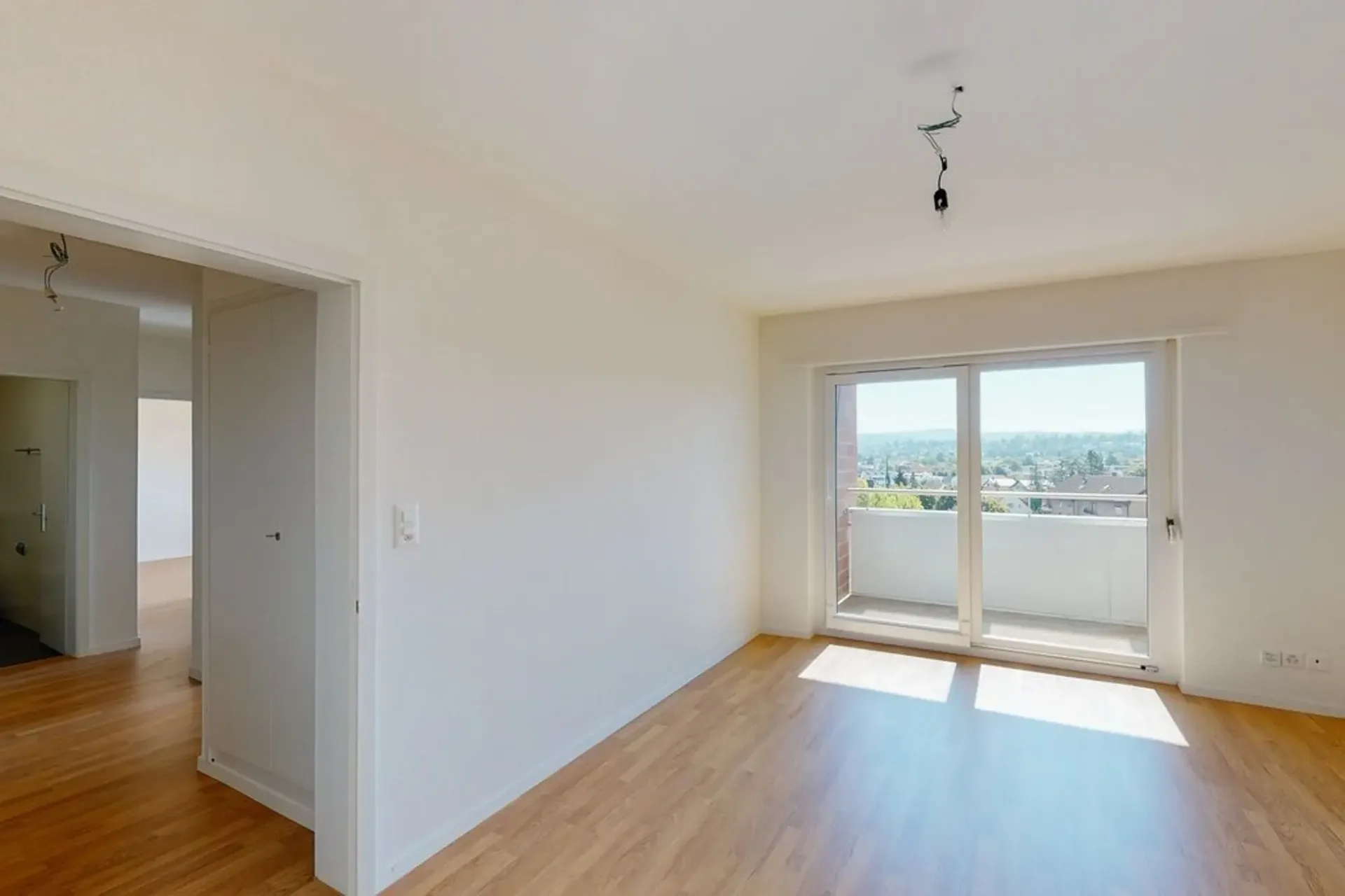 Schöne Aussicht und eigener Waschtrockner - Ihr neues Zuhause?