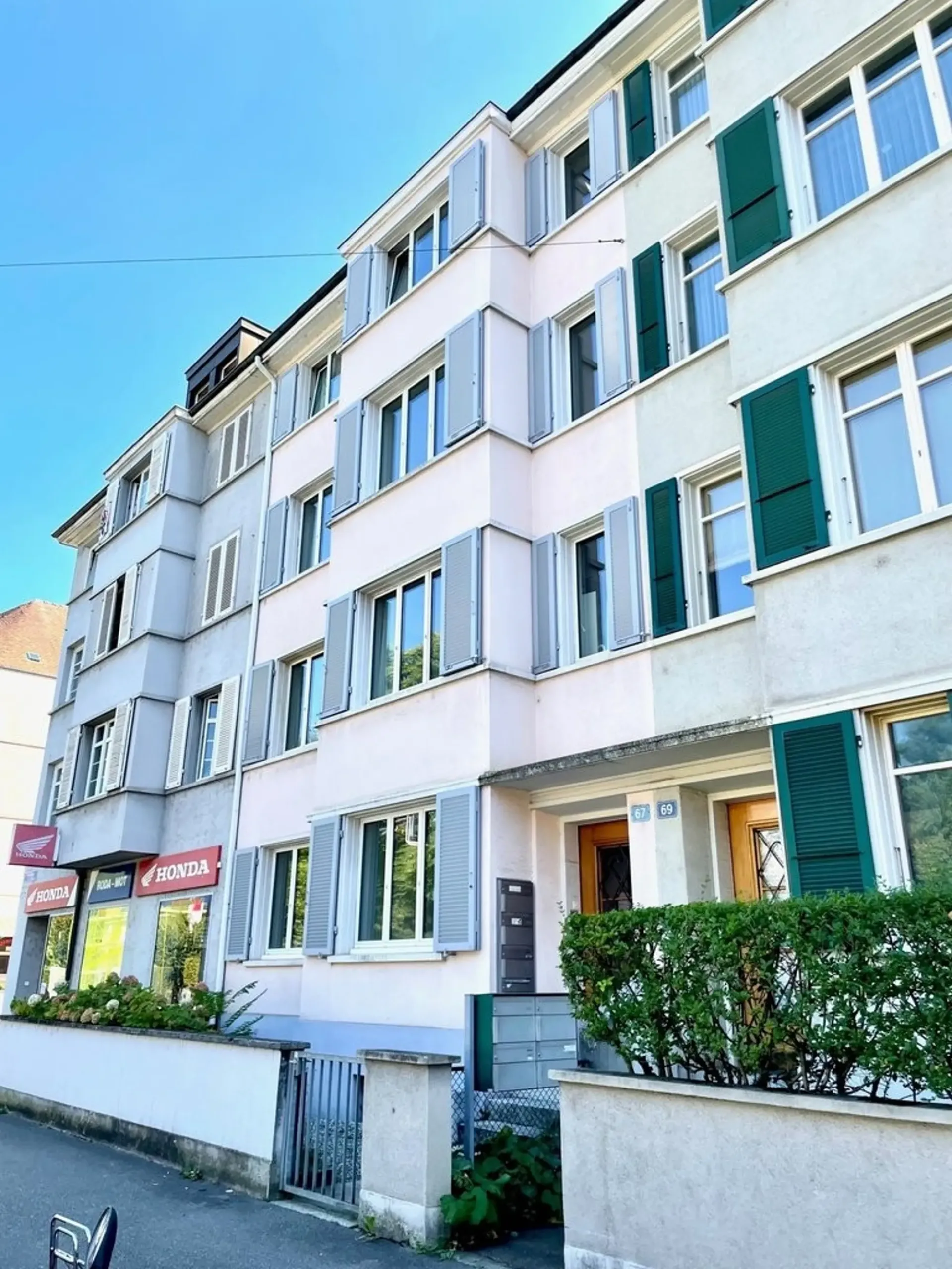 Schöne Parterrewohnung zu vermieten