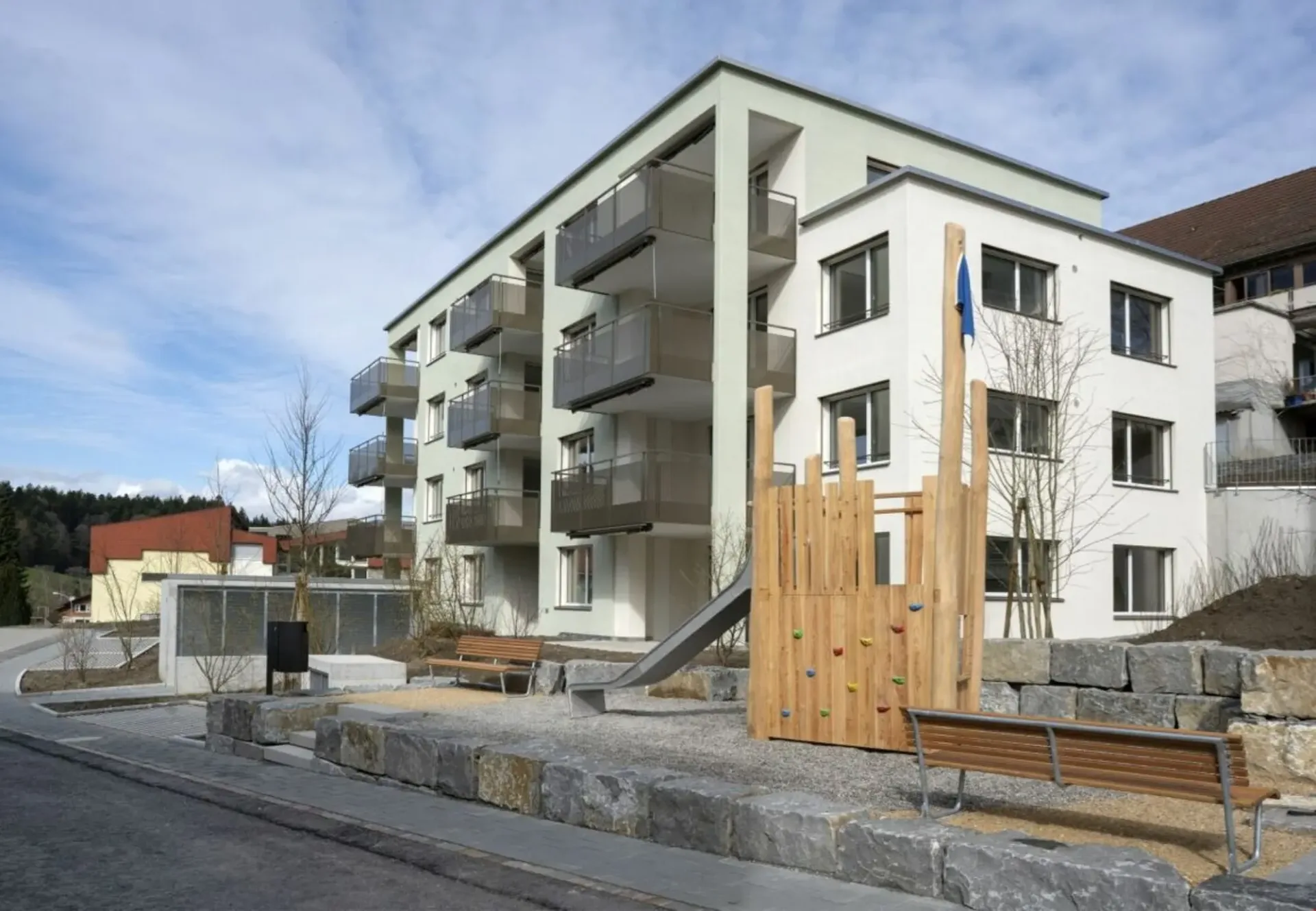 Neuwertige 3.5-Zimmerwohnung in Grossdietwil
