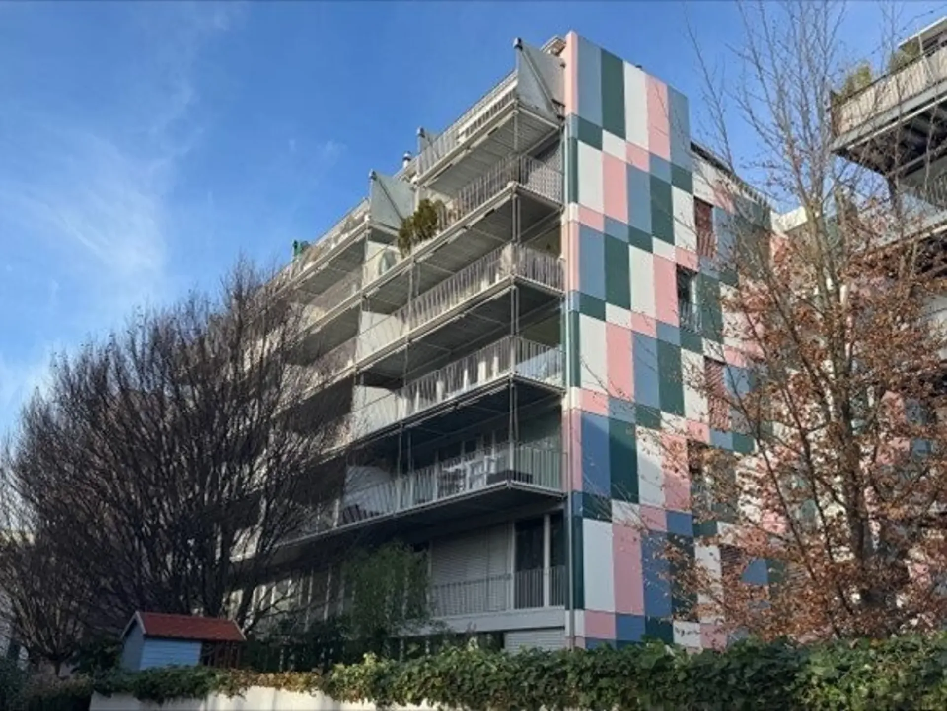 Grosszügige 3.5-Zimmerwohnung mit moderner Küche