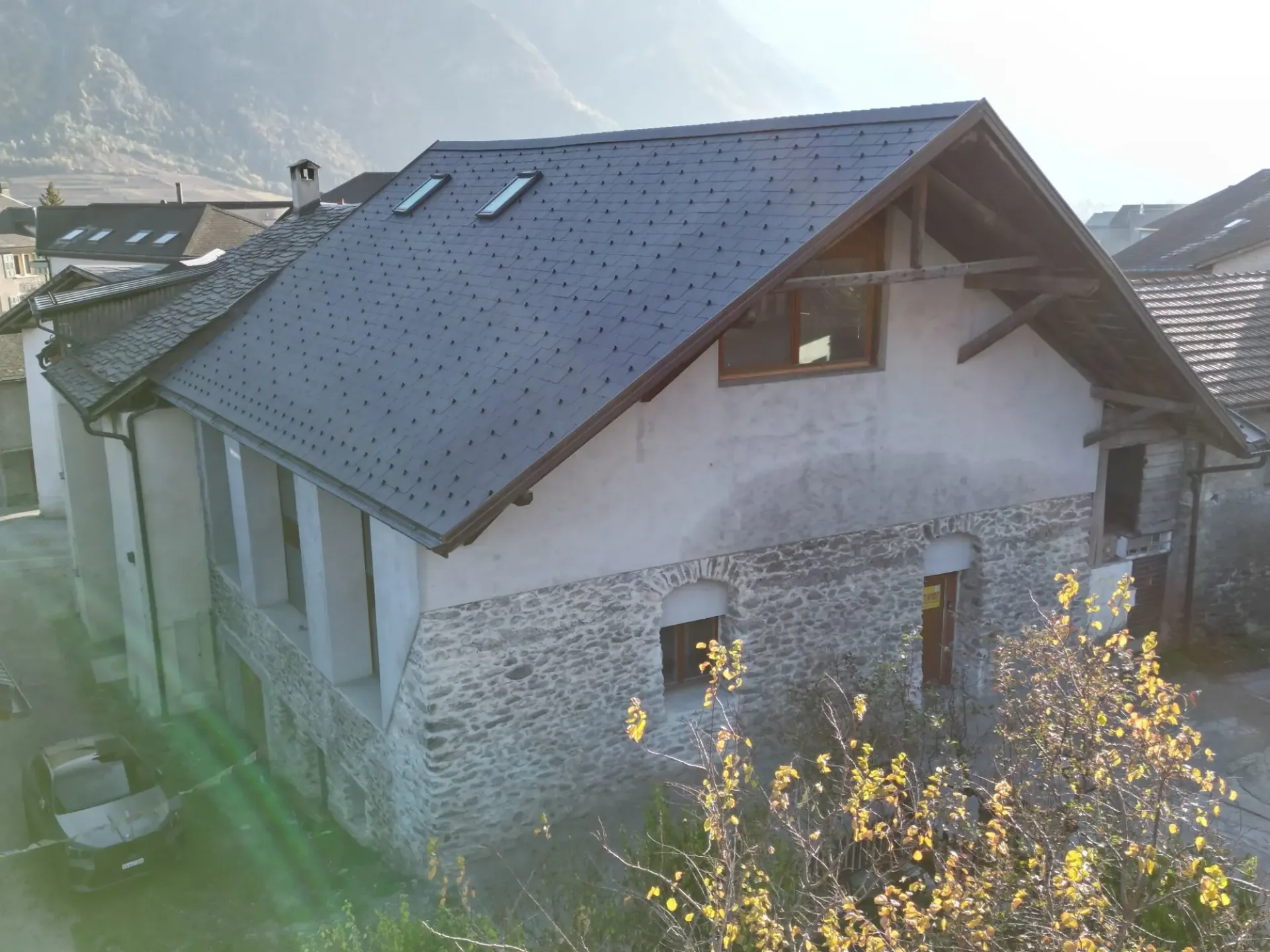Haus im Dorf mit 7,5 Zimmern in Saint-Pierre-de-Clages, 237 m2