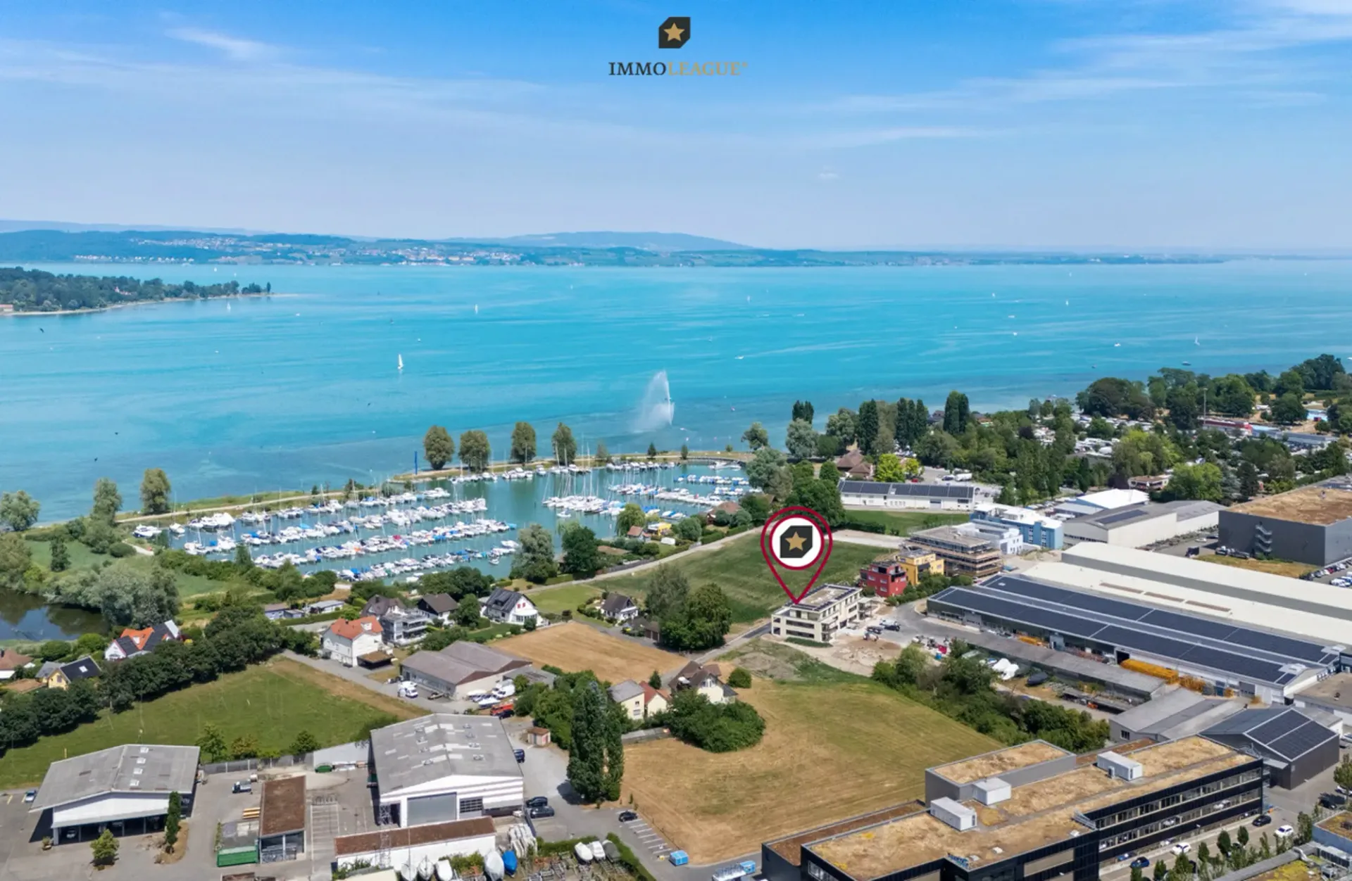 Modernes Wohnen direkt am Hafen. Erstbezug mit Stil.