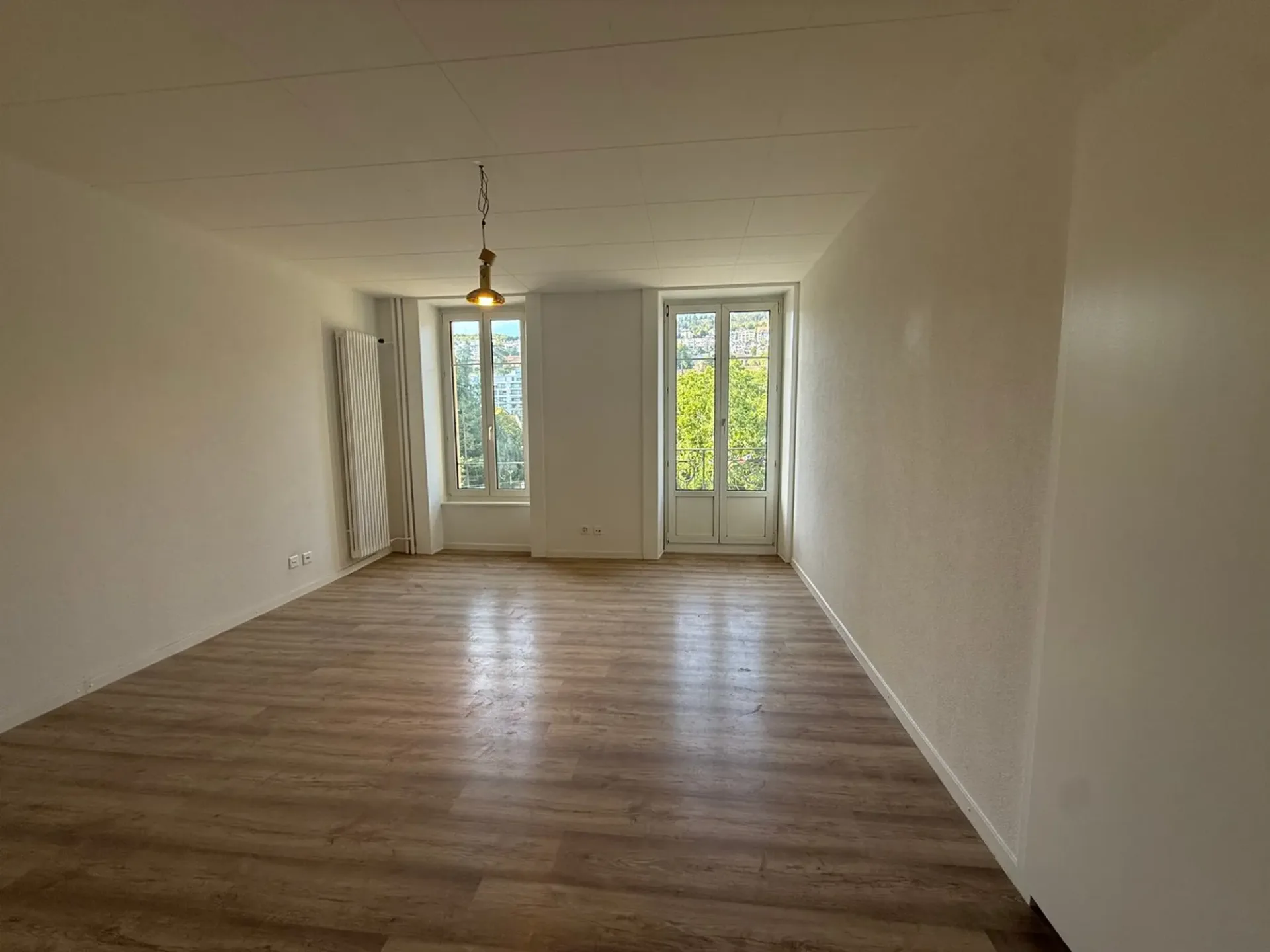 Charmant studio avec balcon à Neuchâtel