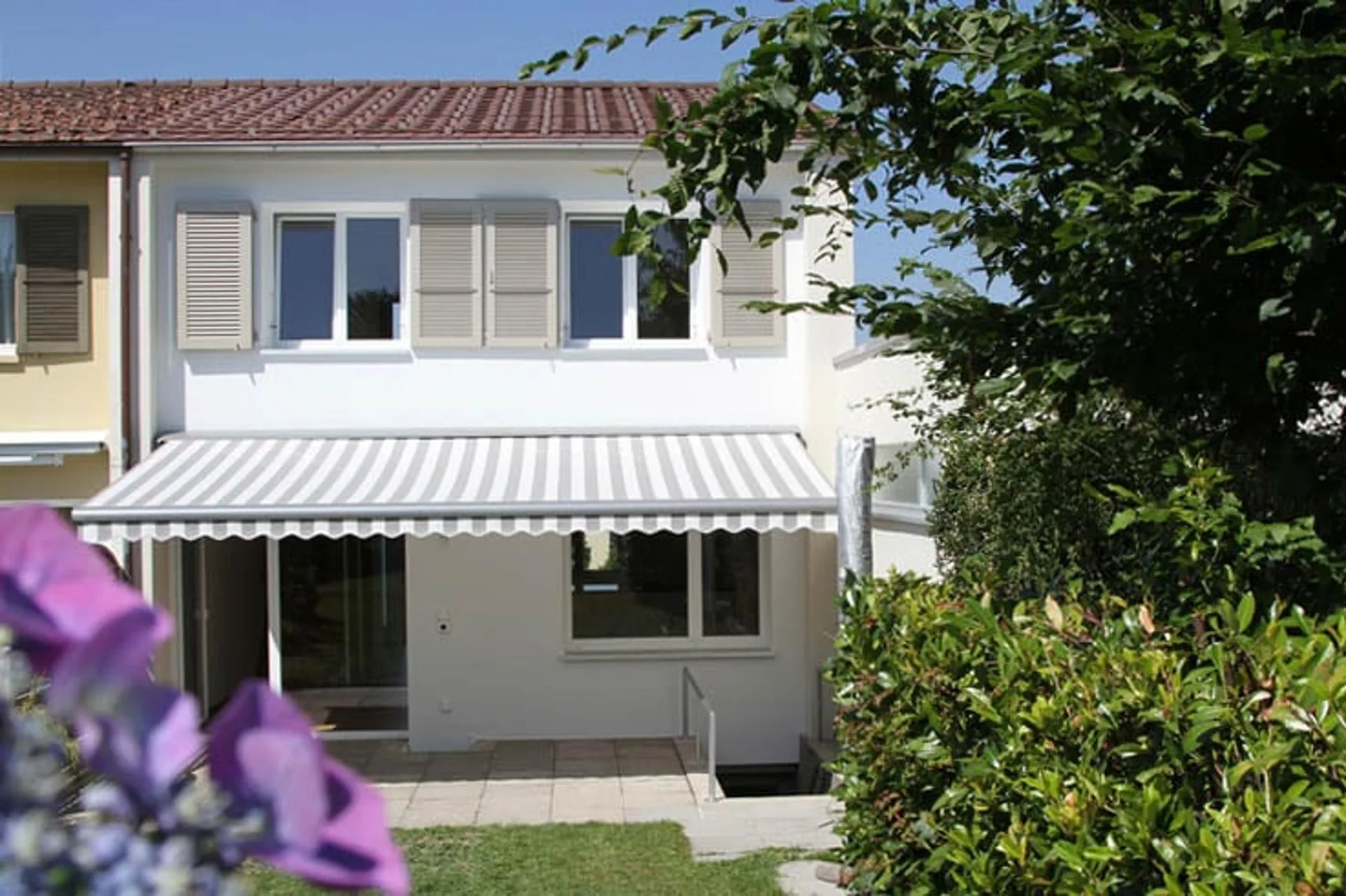 Herziges 4-Zimmer-Reihenhaus mit intimem Garten und Jurasicht