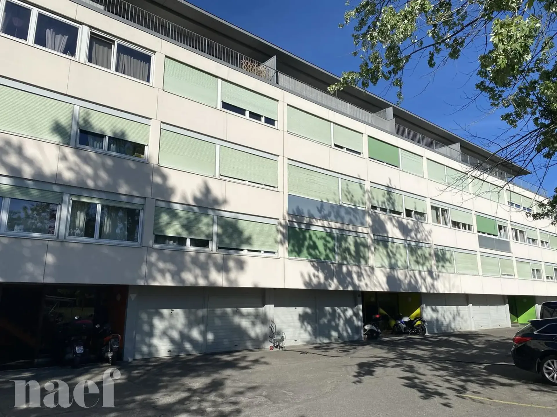 Zweizimmerwohnung mit Balkon!