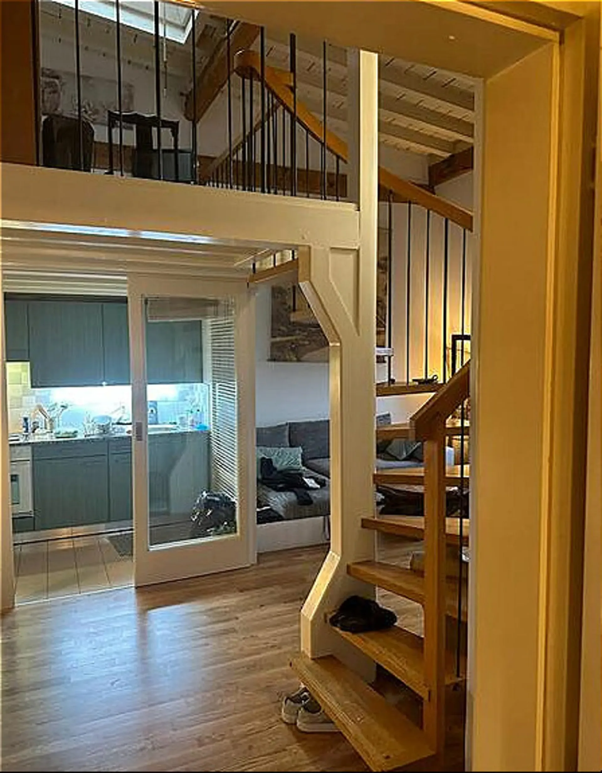 APPARTEMENT MANSARDÉ 2½ PIÈCES À GENÈVE - CENTRE, MEUBLÉ, DURÉE DÉTERM