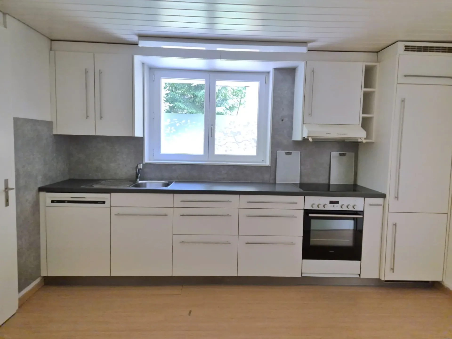 ***BEFRISTET 1 JAHR*** schöne 2.5-Zimmer Wohnung in Teufen