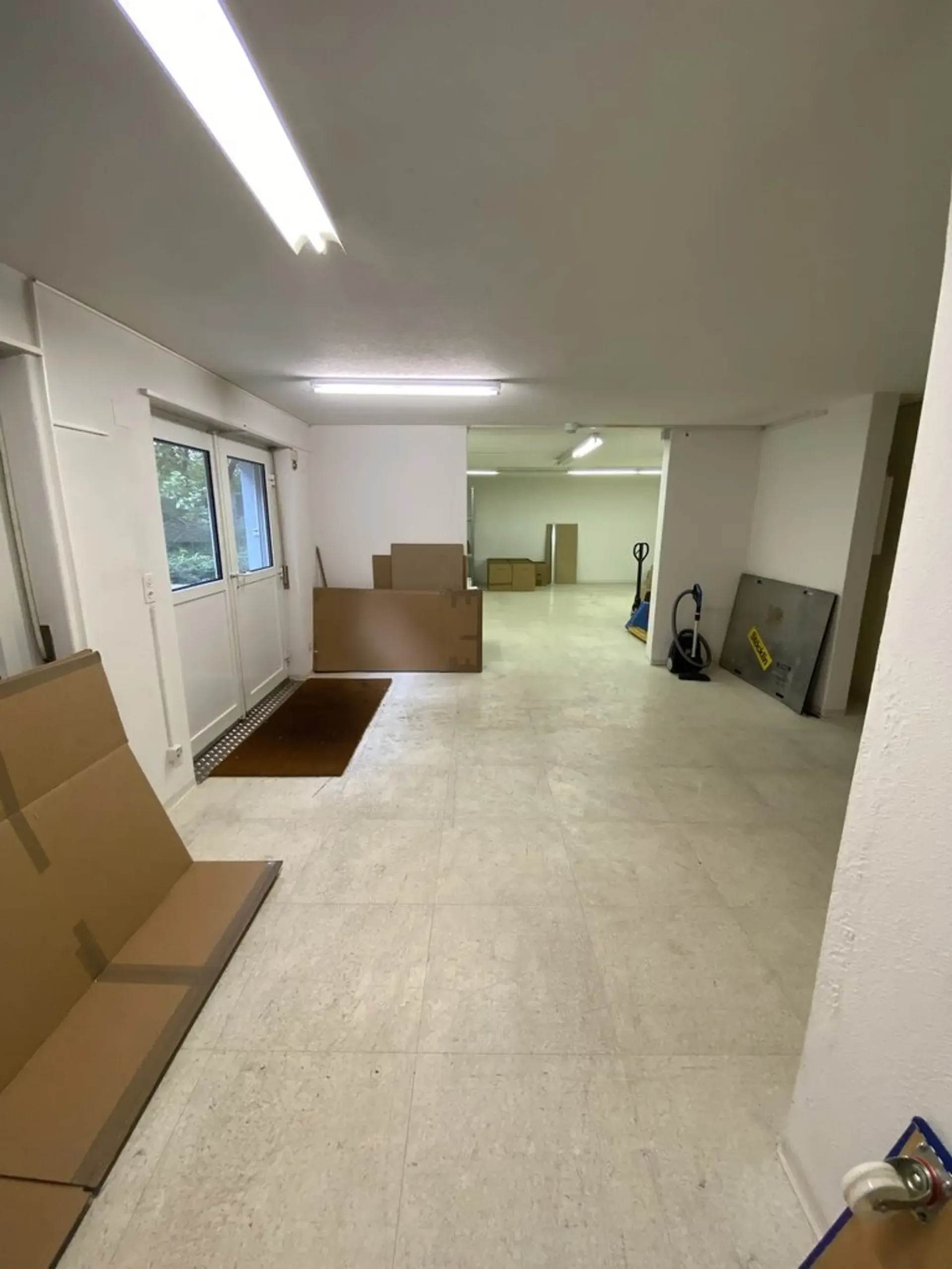 Spazio commerciale attraente - limitato fino al 31.03.2029