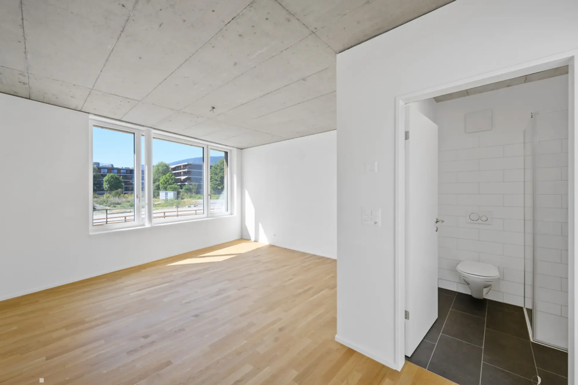 VISAVIE - WG-Zimmer mit eigenem Badezimmer