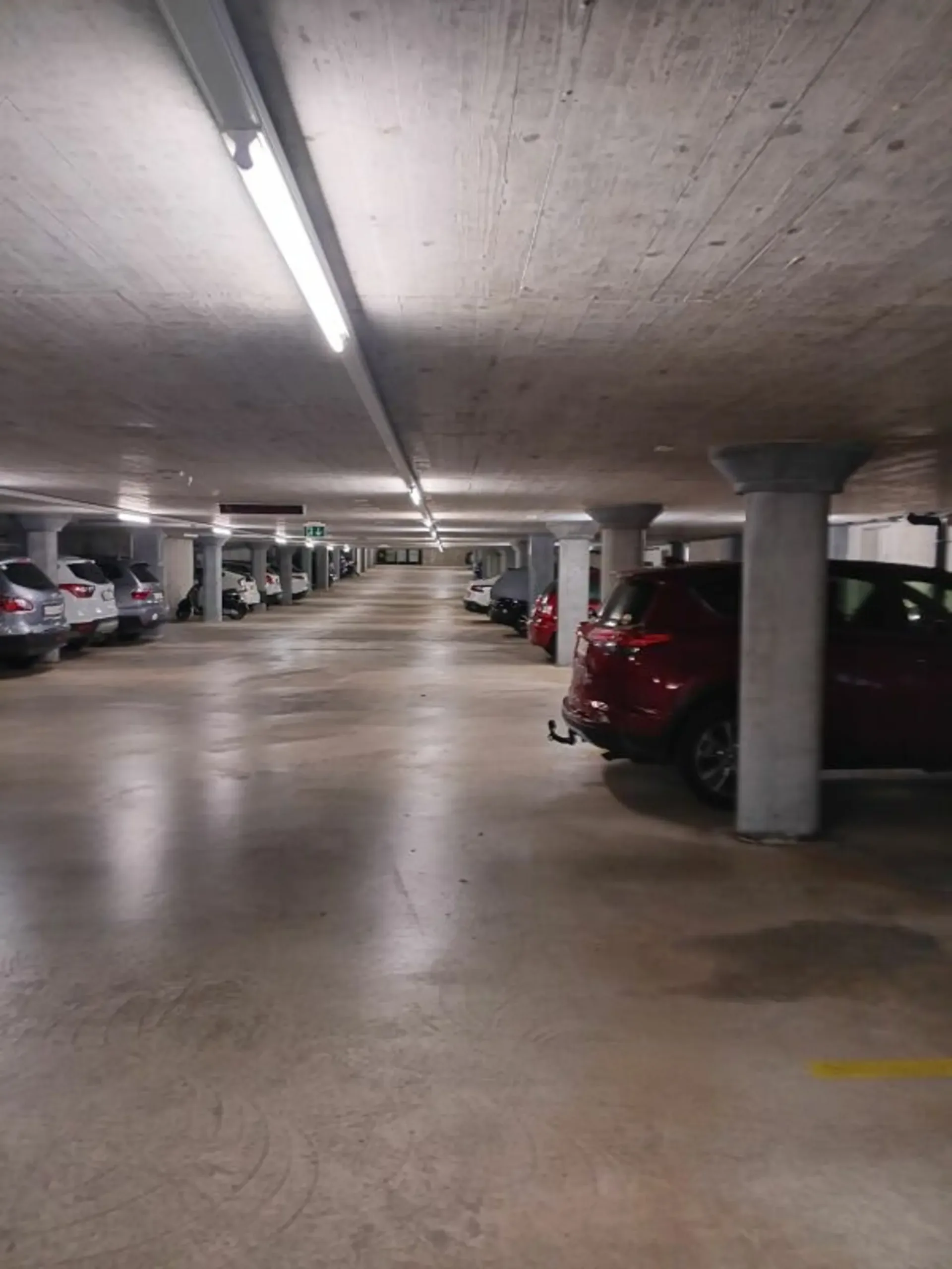 Einstellhallenplätze, J.-H.-Pestalozzi-Allee 103+105, Biel-Bienne