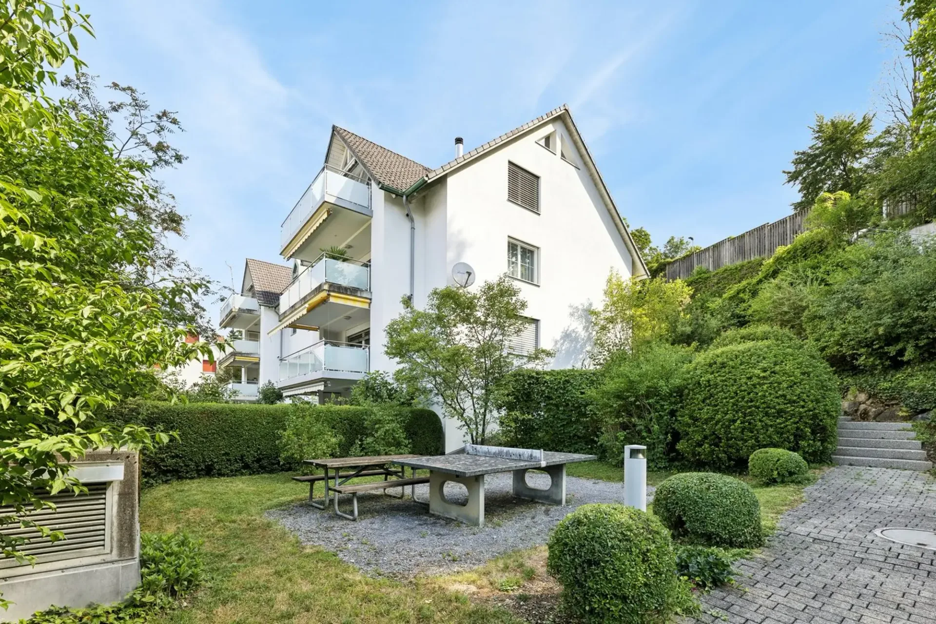 Moderne 4.5-Zimmer-Eigentumswohnung in steuergünstigem Wettswil am Albis zu verkaufen