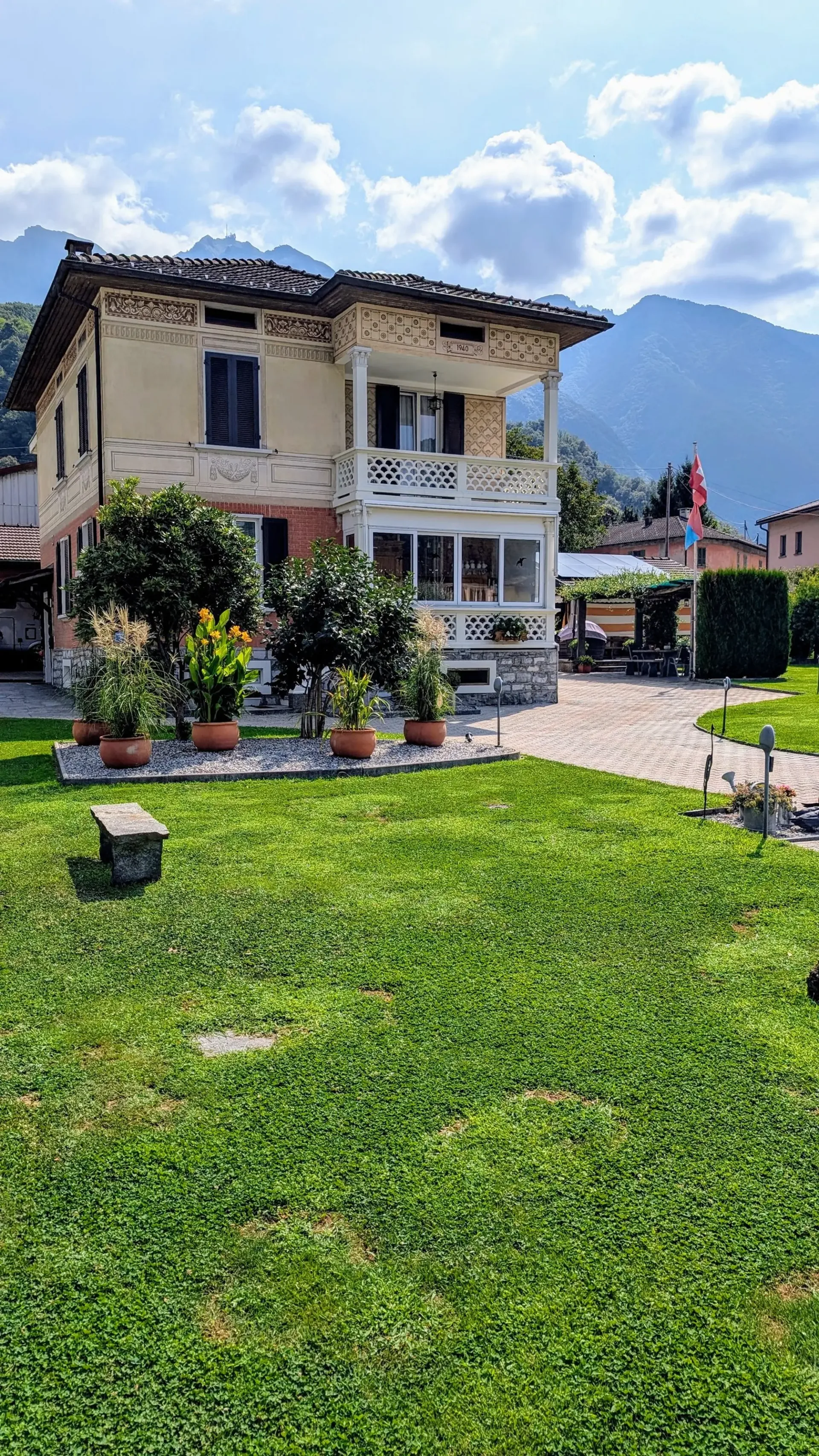Historische Einzelvilla in Maroggia zu verkaufen