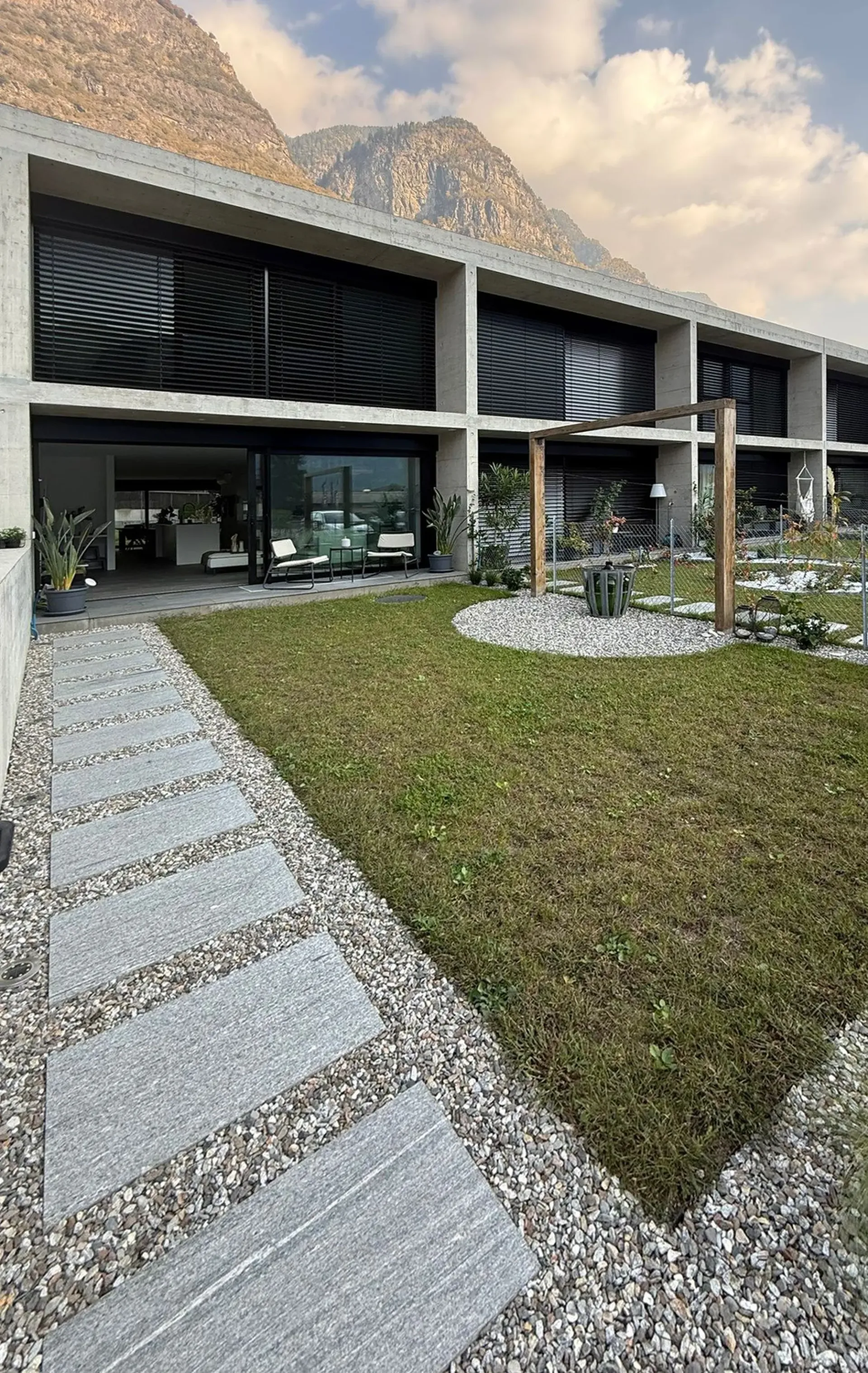 BIASCA AFFITTASI ULTIMA CASA DI STANDARD SUPERIORE