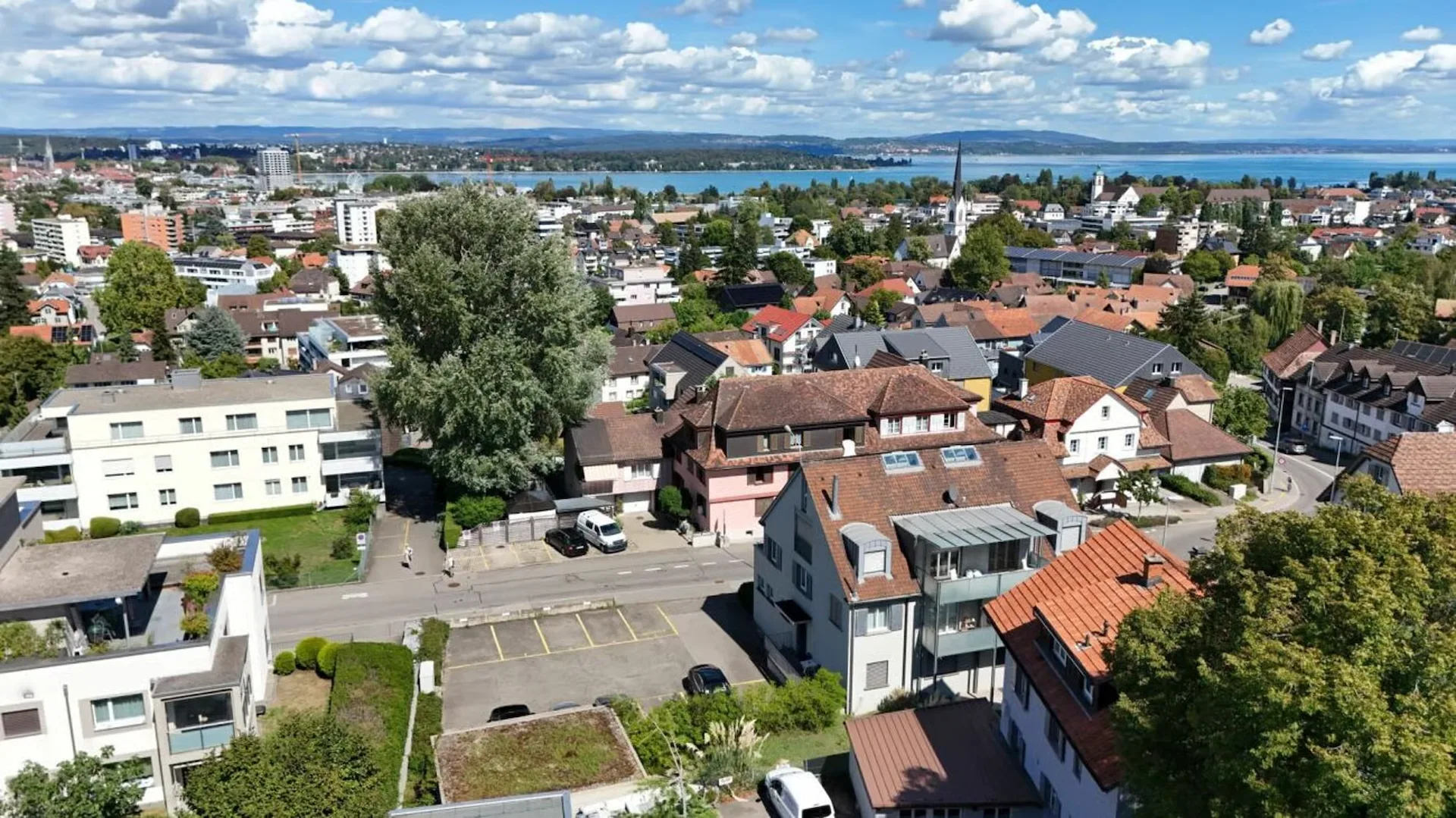 Attraktives Mehrfamilienhaus mit Baulandreserve - Rendite & Entwicklungspotenzial