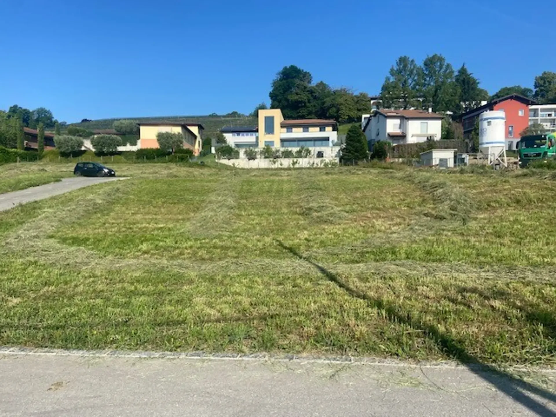 Bauplatz von 600 m² mit Genehmigung für eine Villa in Stabio