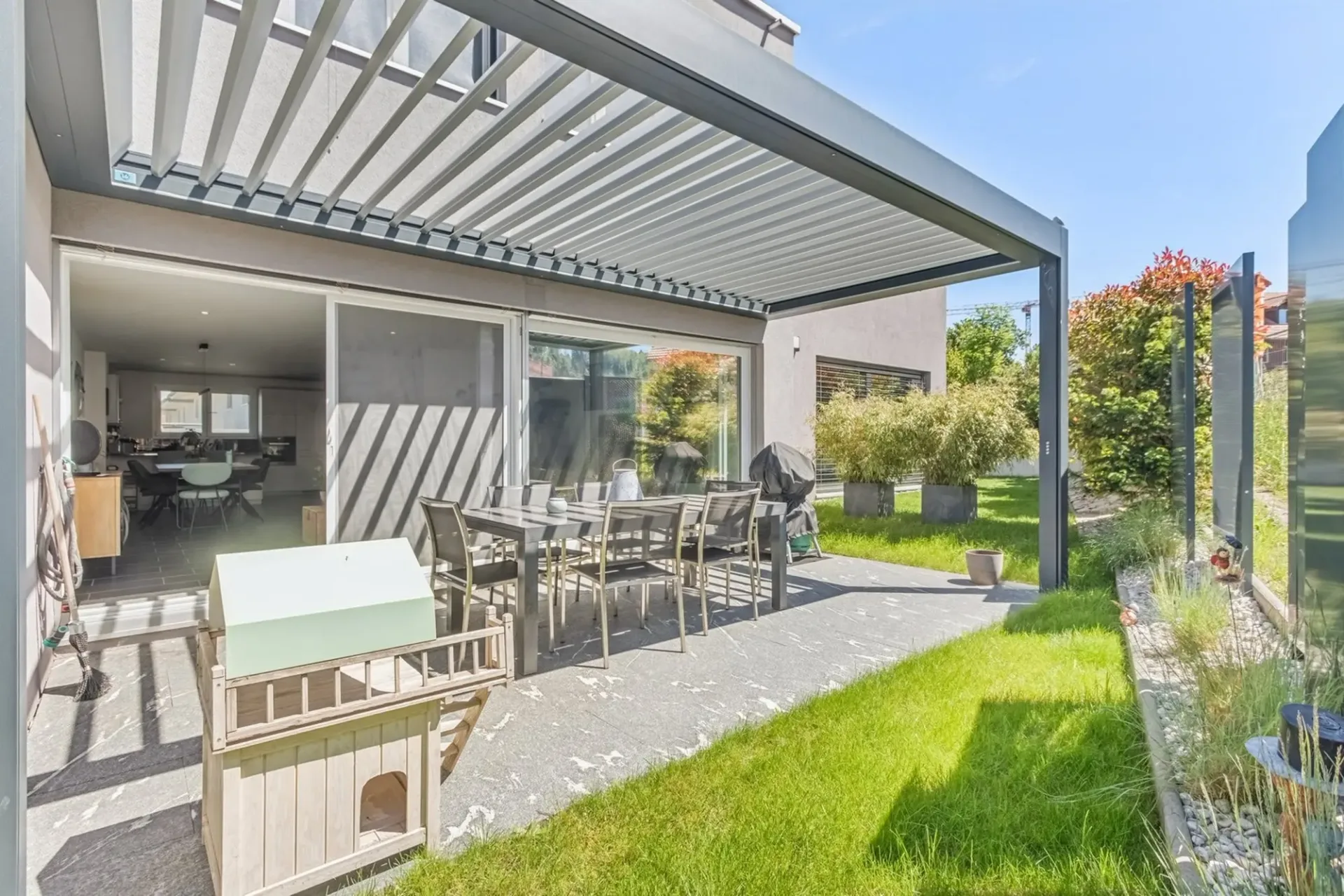 Moderne Reihenhaus im Herzen des Dorfes