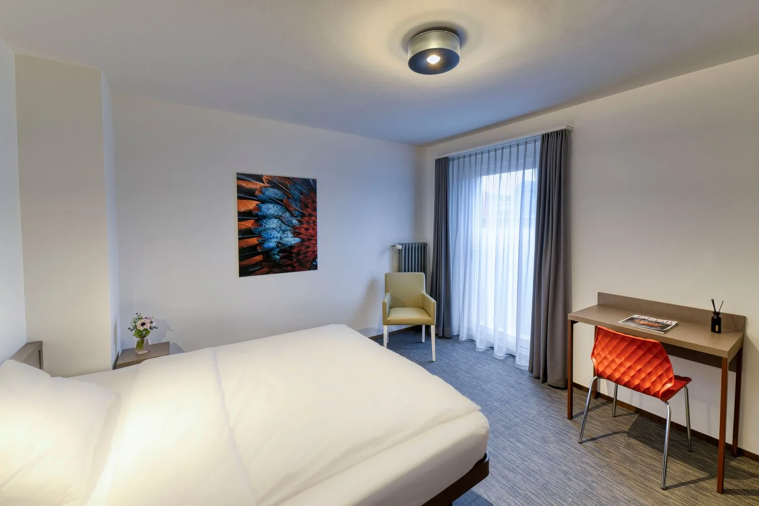 Appartement rénové et meublé "F/A-18" à Emmenbrücke