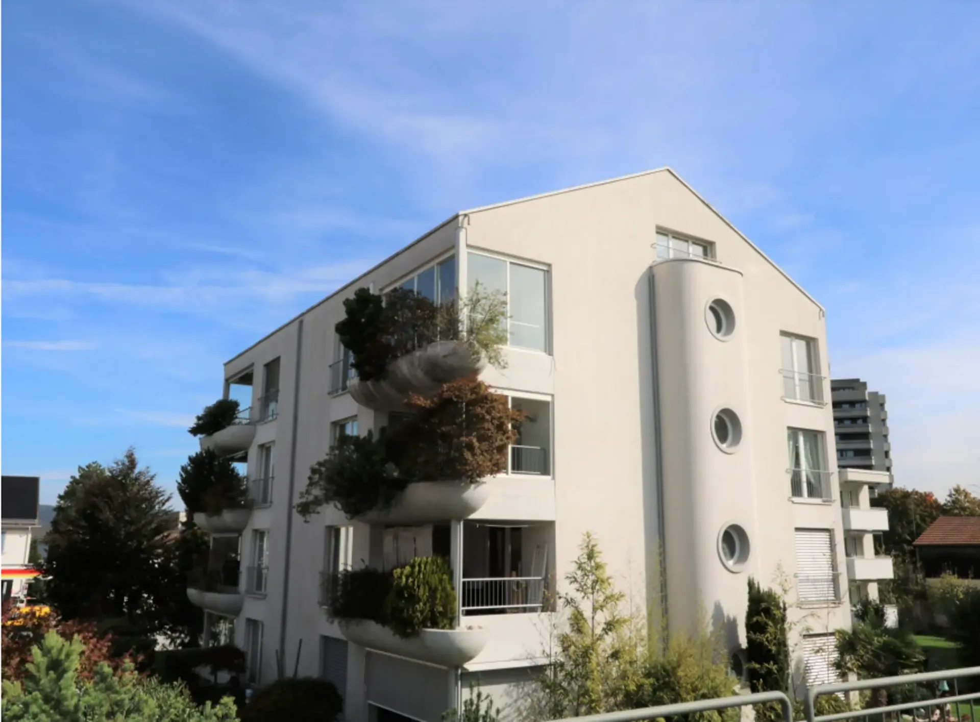 Ampio appartamento maisonette di 5 locali a Muttenz nel cuore di Muttenz