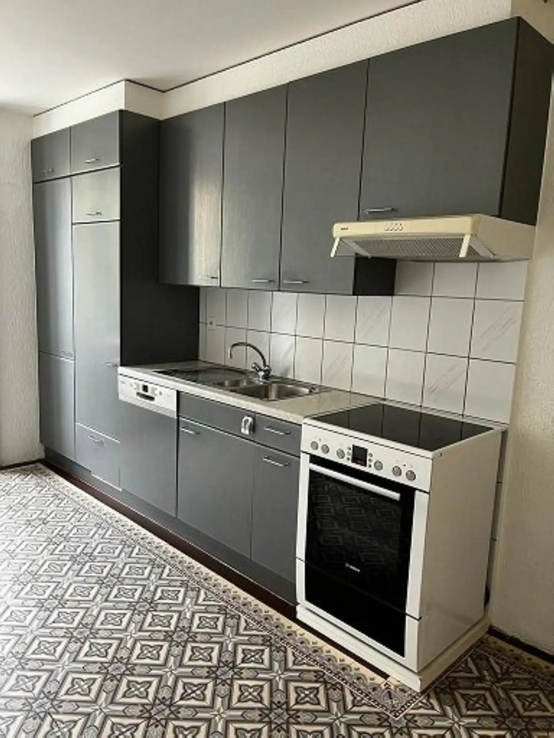 01064 - 4-Zimmer-Wohnung - Temple-Allemand 87 - La Chaux-de-Fonds