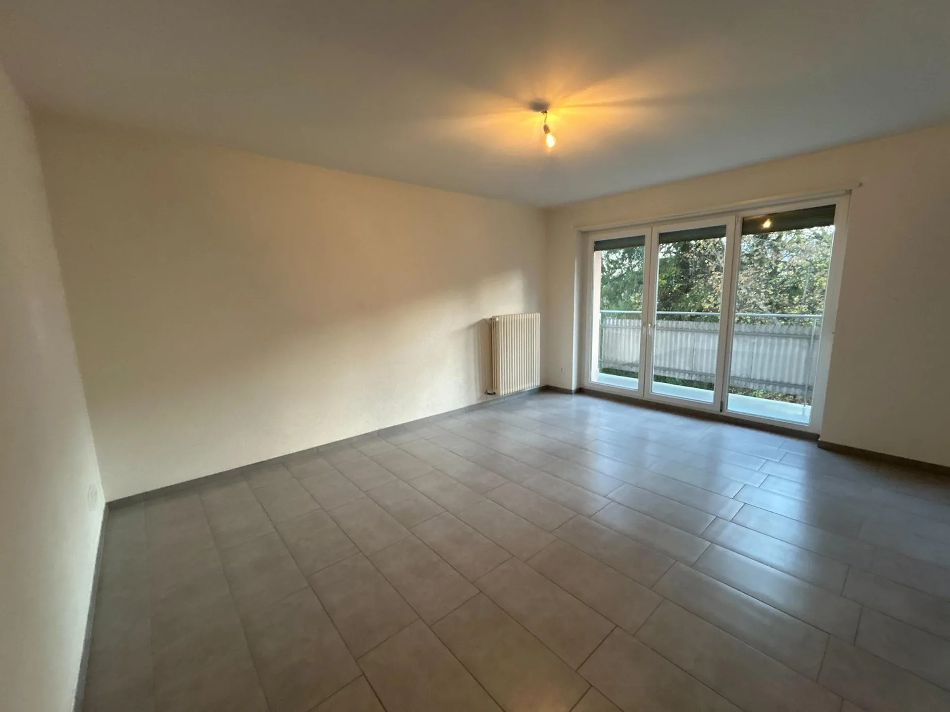 Charmant 2,5 pièces avec vue imprenable et 1er loyer net offert !
