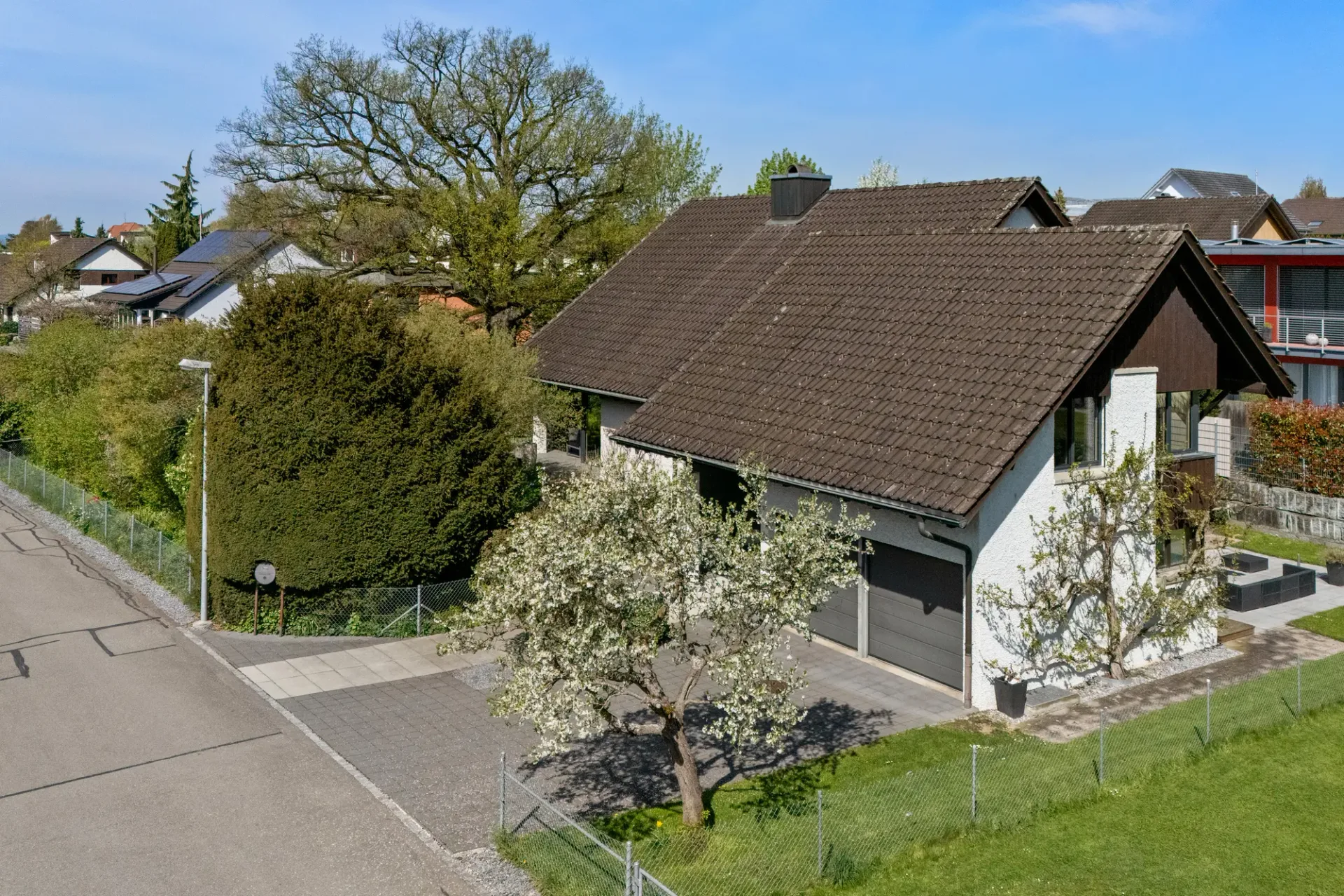 Ein Zuhause für Generationen - Architektenhaus mit über 1'200 m² Traum