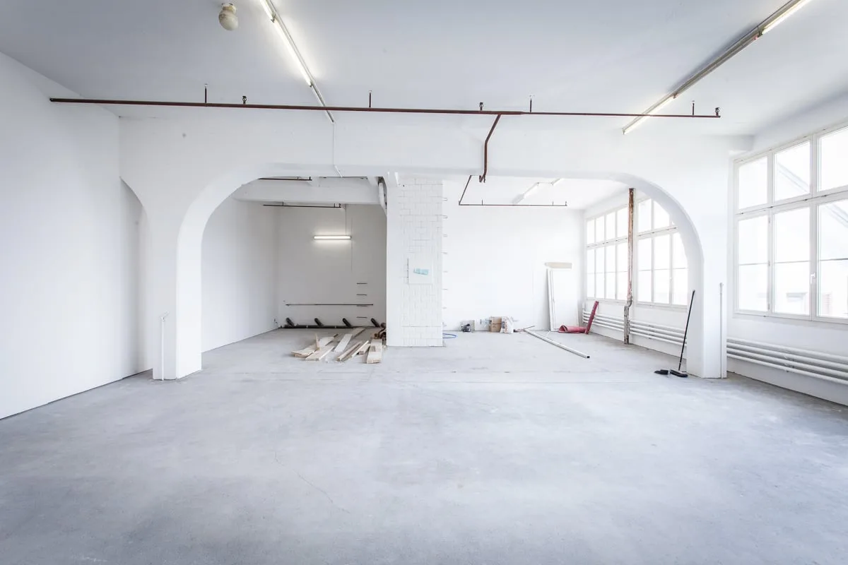 Espace commercial polyvalent dans un emplacement attractif à Bazenheid