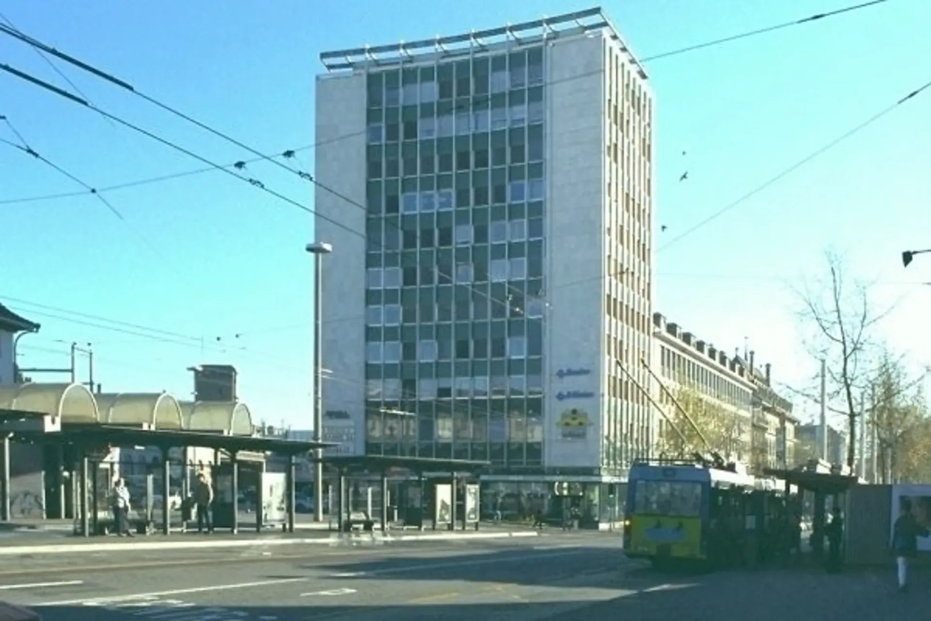 Mietvertrag Innenmotorradparkplatz
